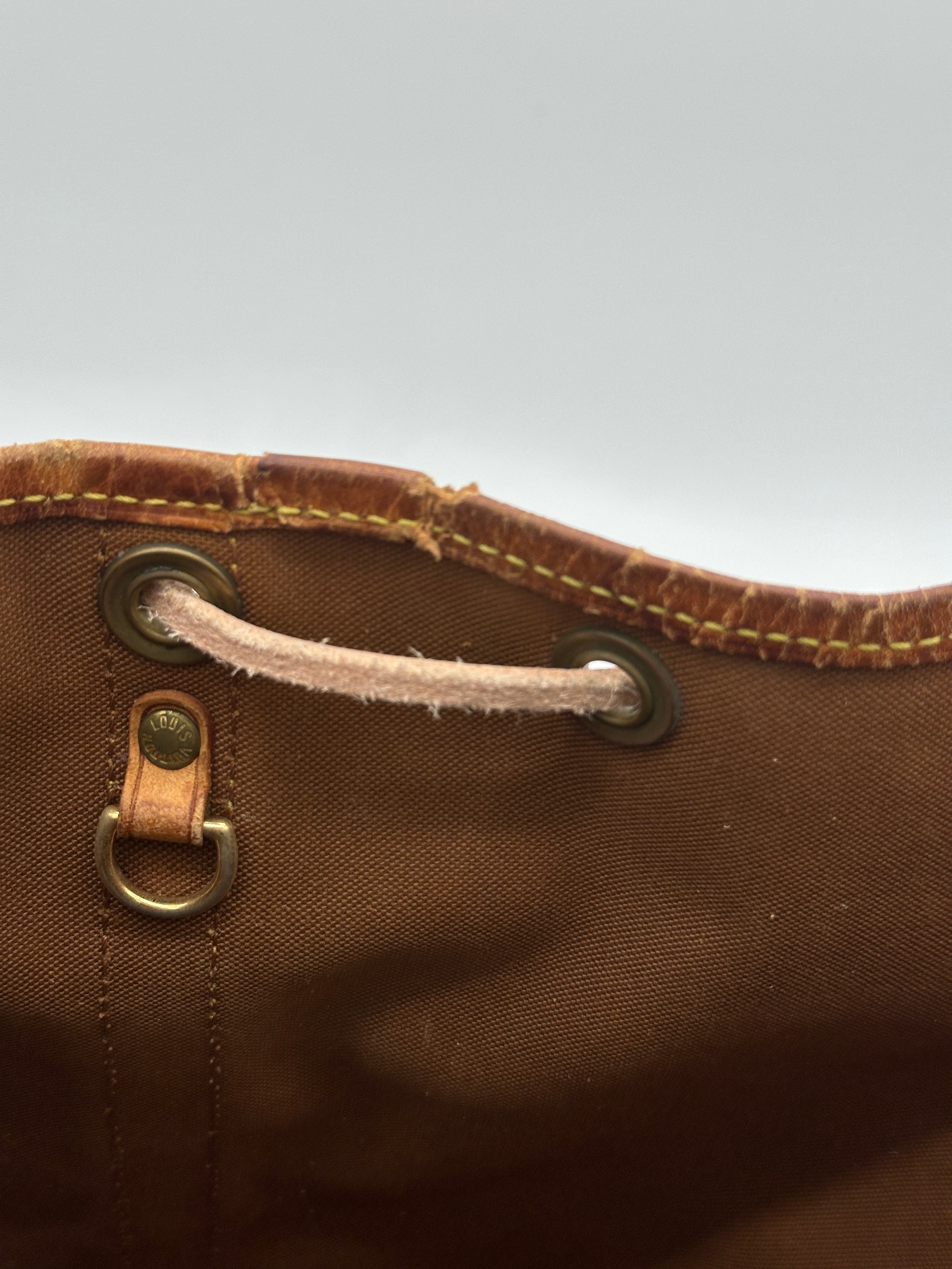 Pre-loved Louis Vuitton Petit Noé | Pepper Luxury Vintage