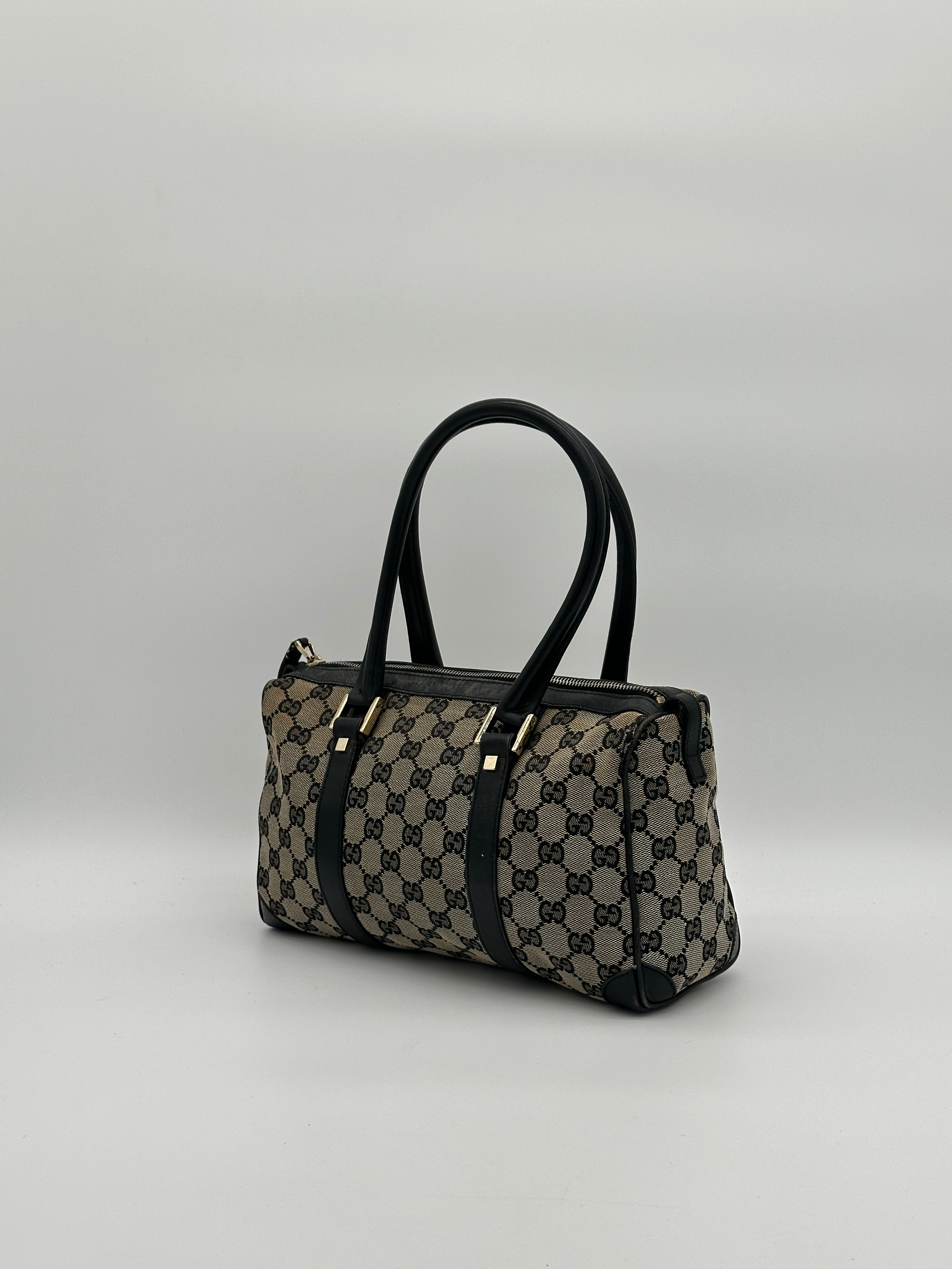 Gucci Boston