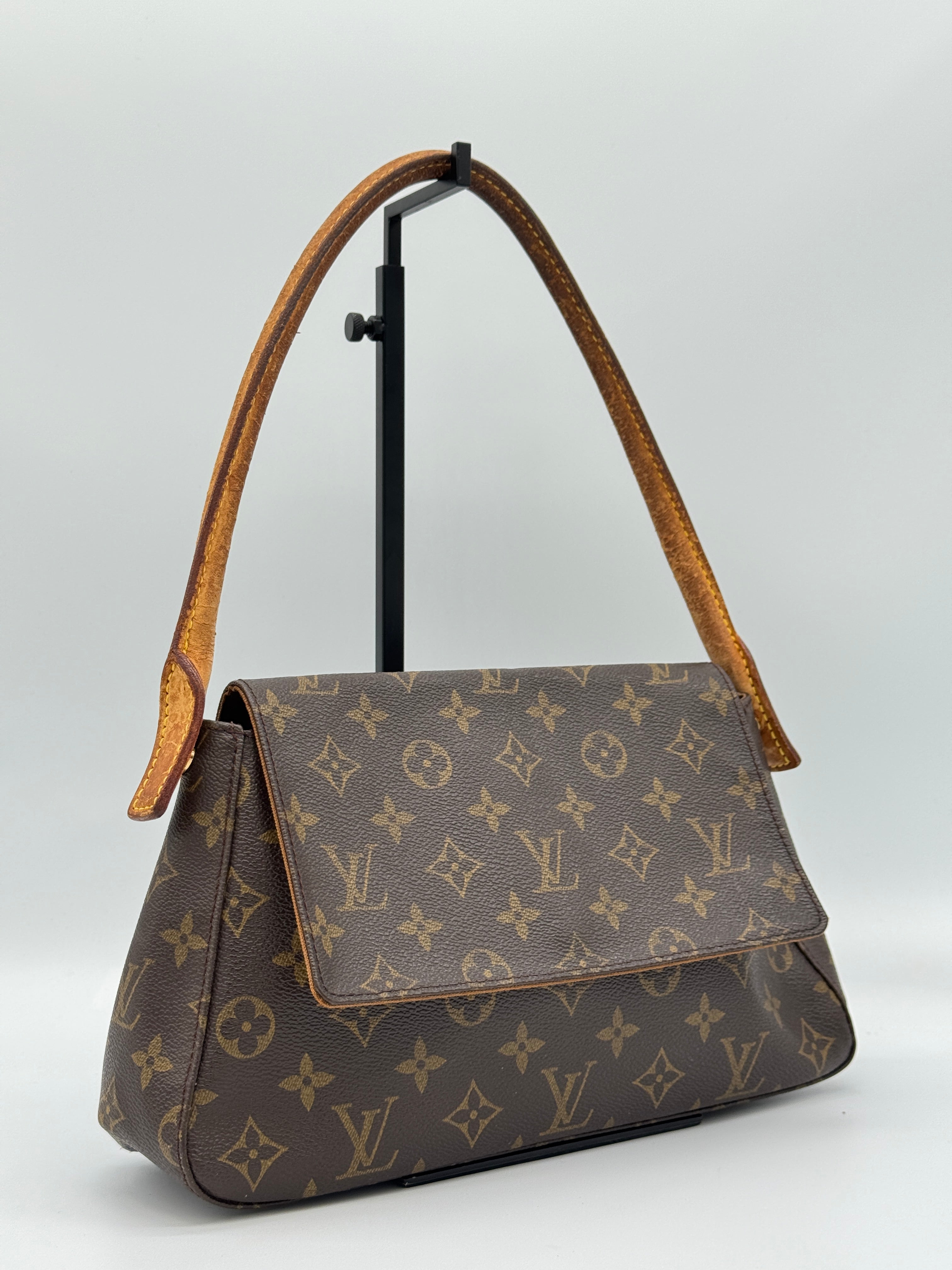 Louis Vuitton Mini Looping