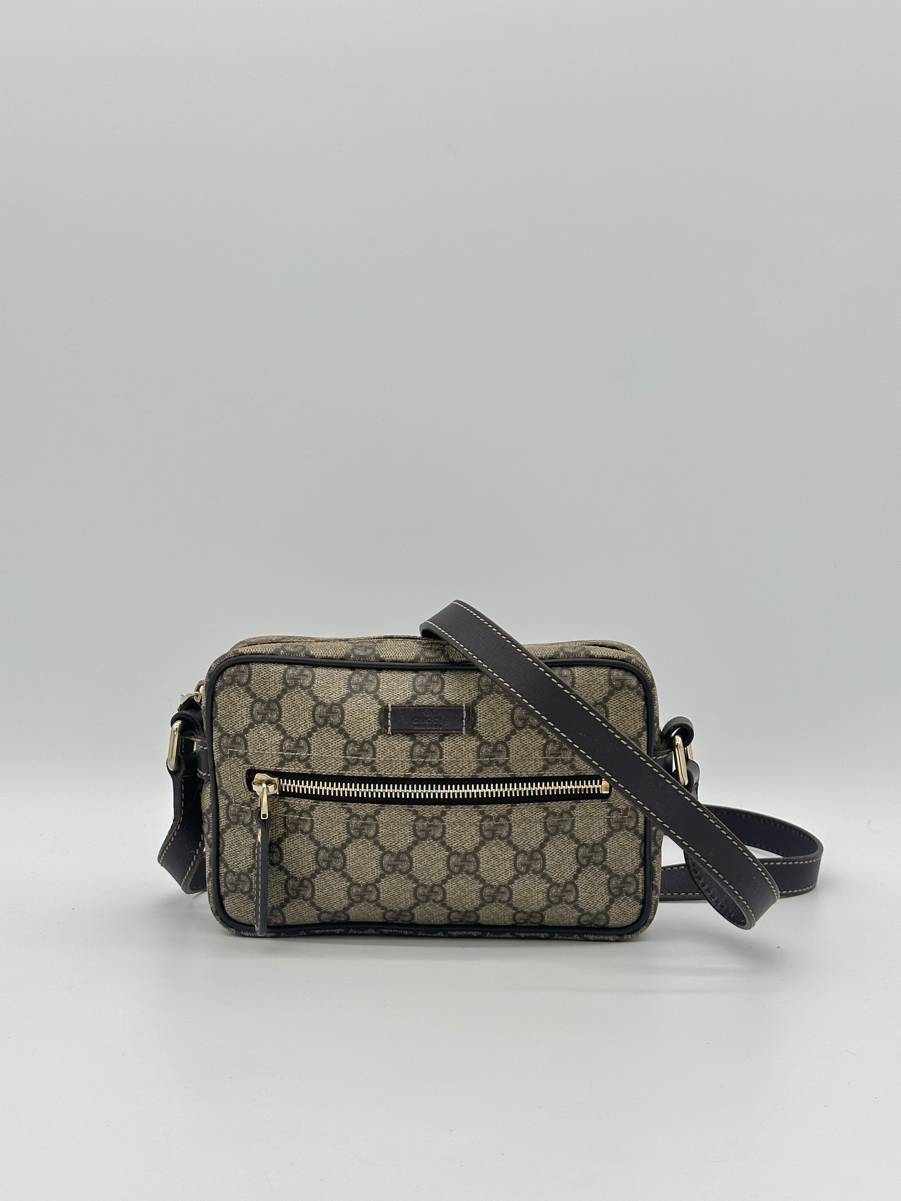Gucci Supreme Messenger