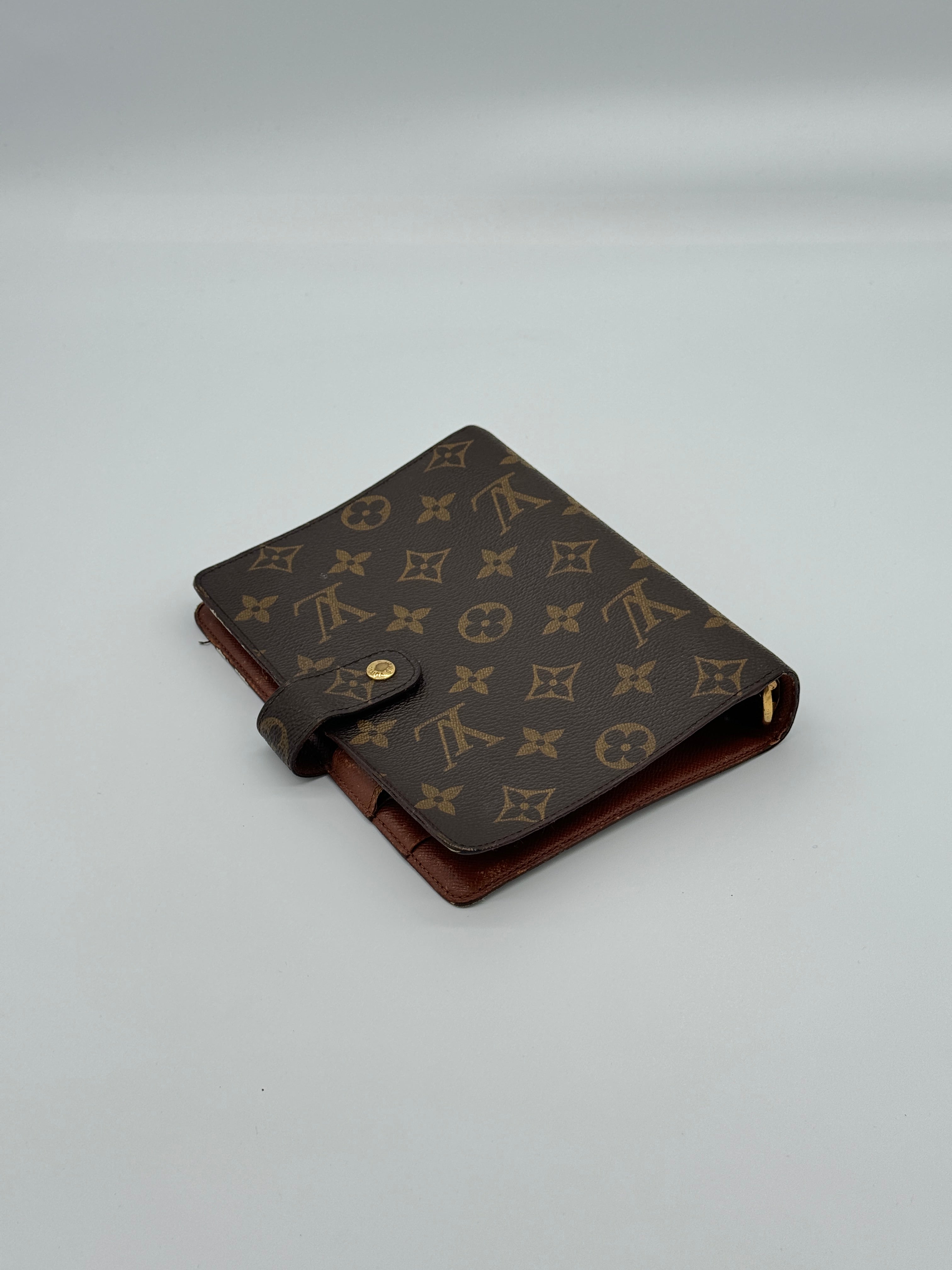 Louis Vuitton Agenda MM