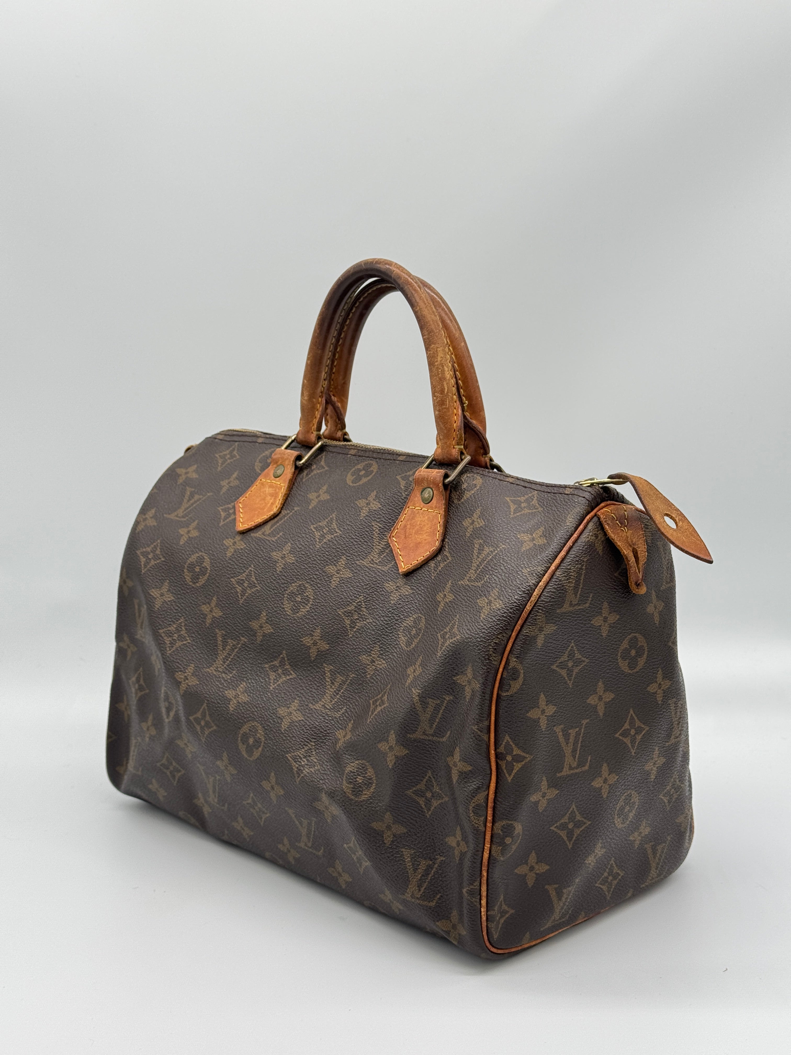 Louis Vuitton Speedy 30