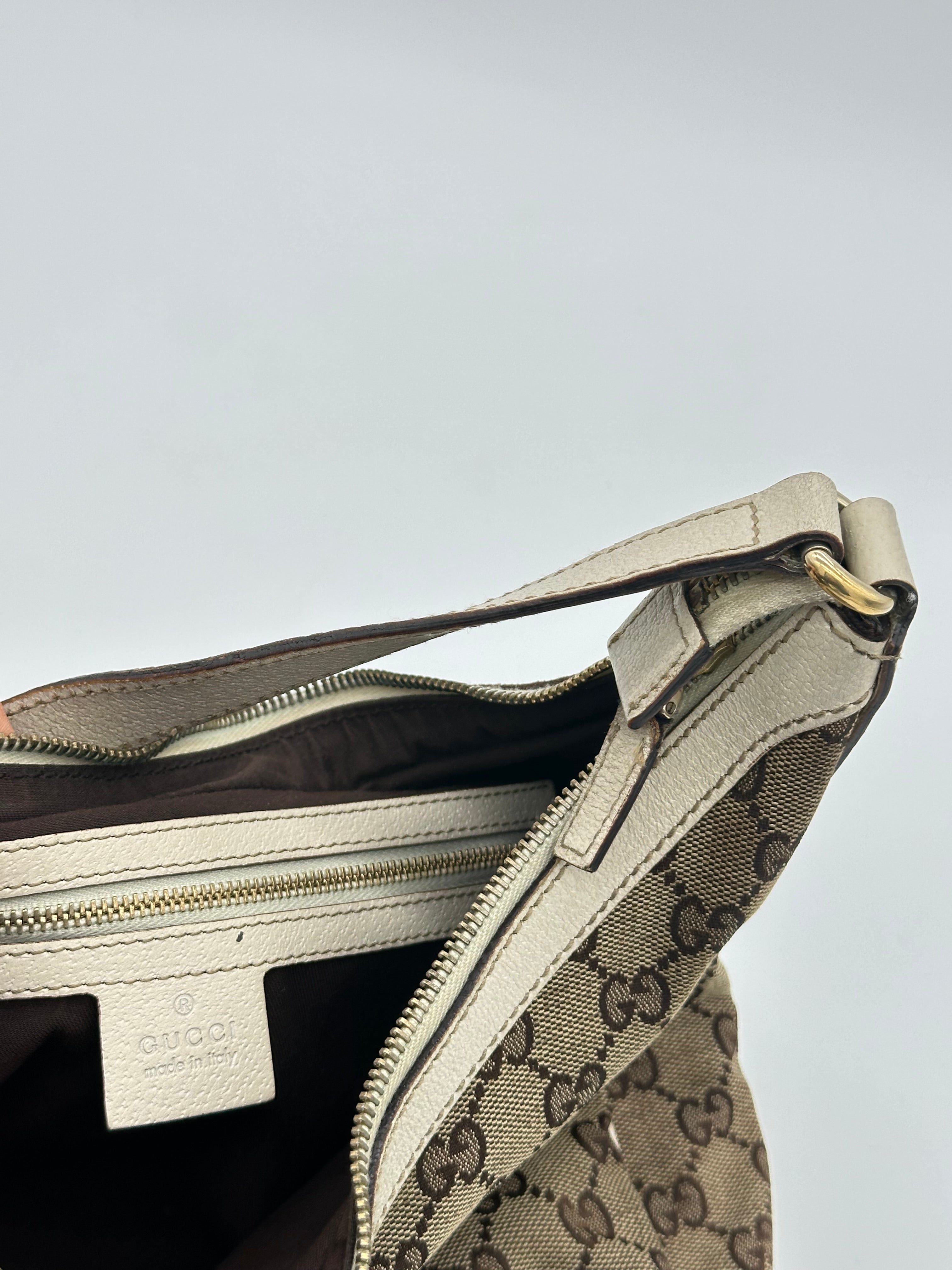 Gucci Charmy Hobo