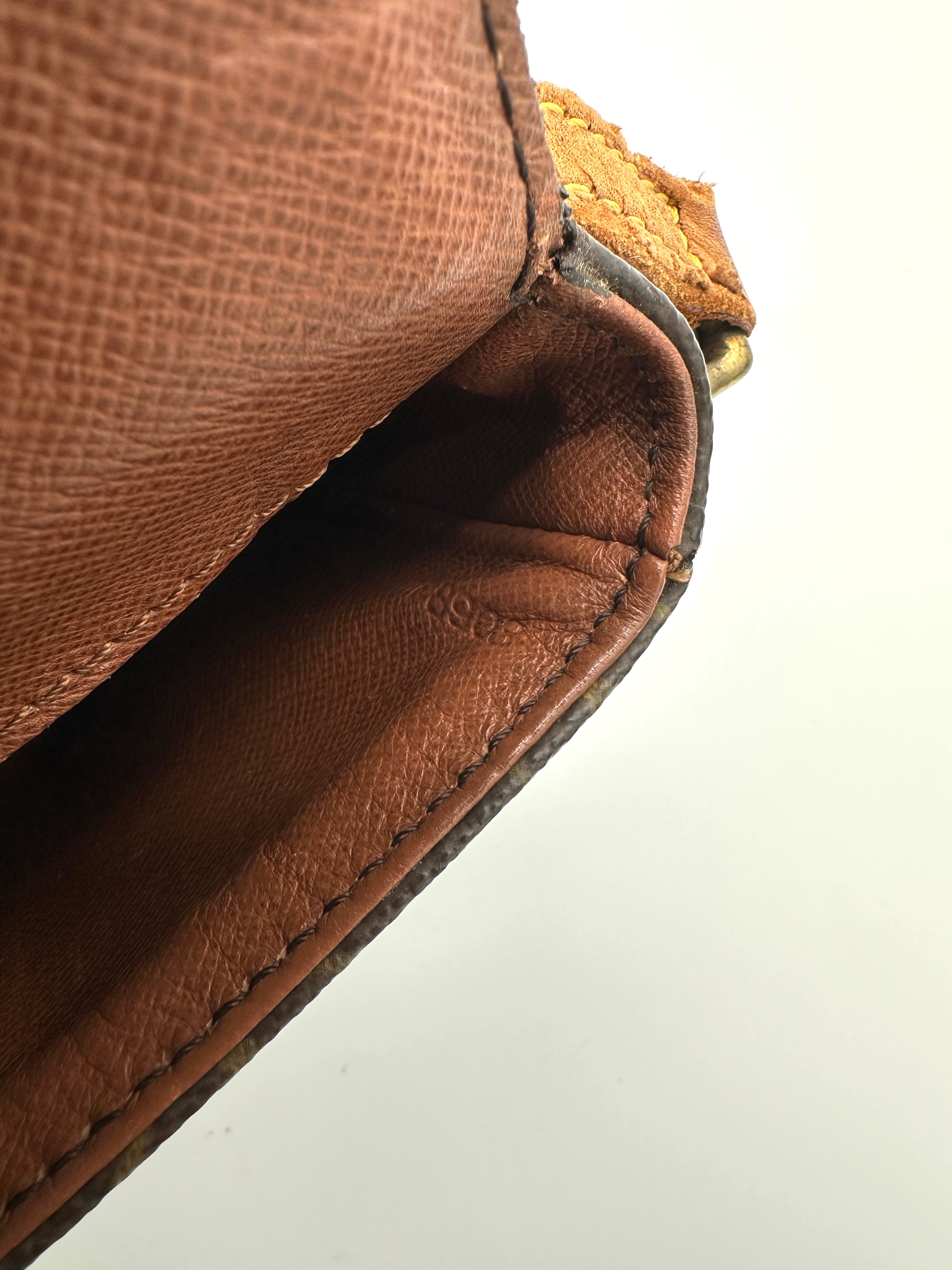 Louis Vuitton Chantilly PM