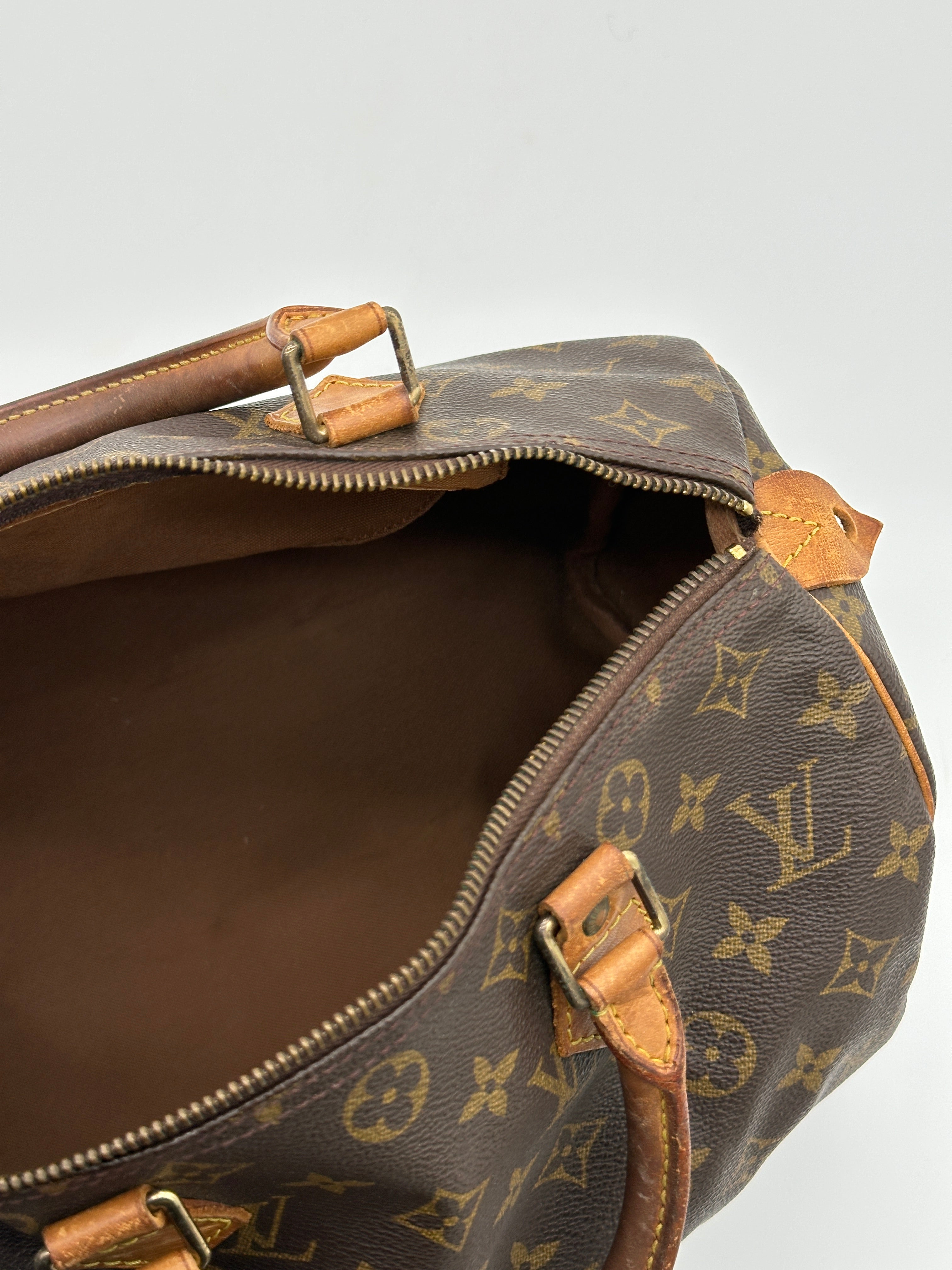 Louis Vuitton Speedy 30