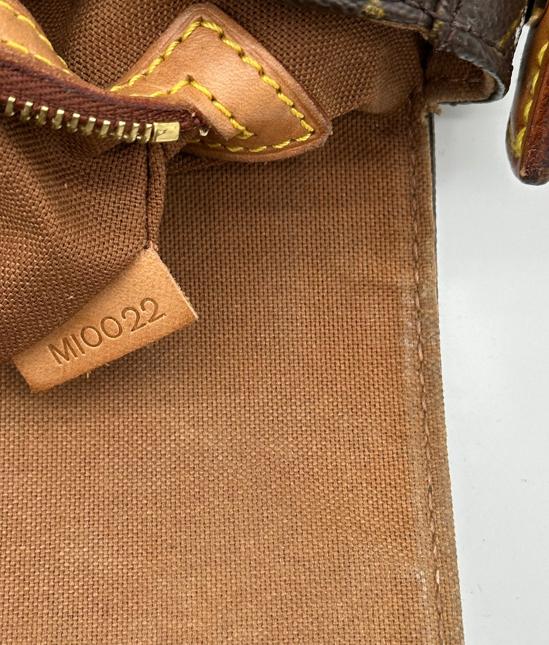 Louis Vuitton Mini Looping