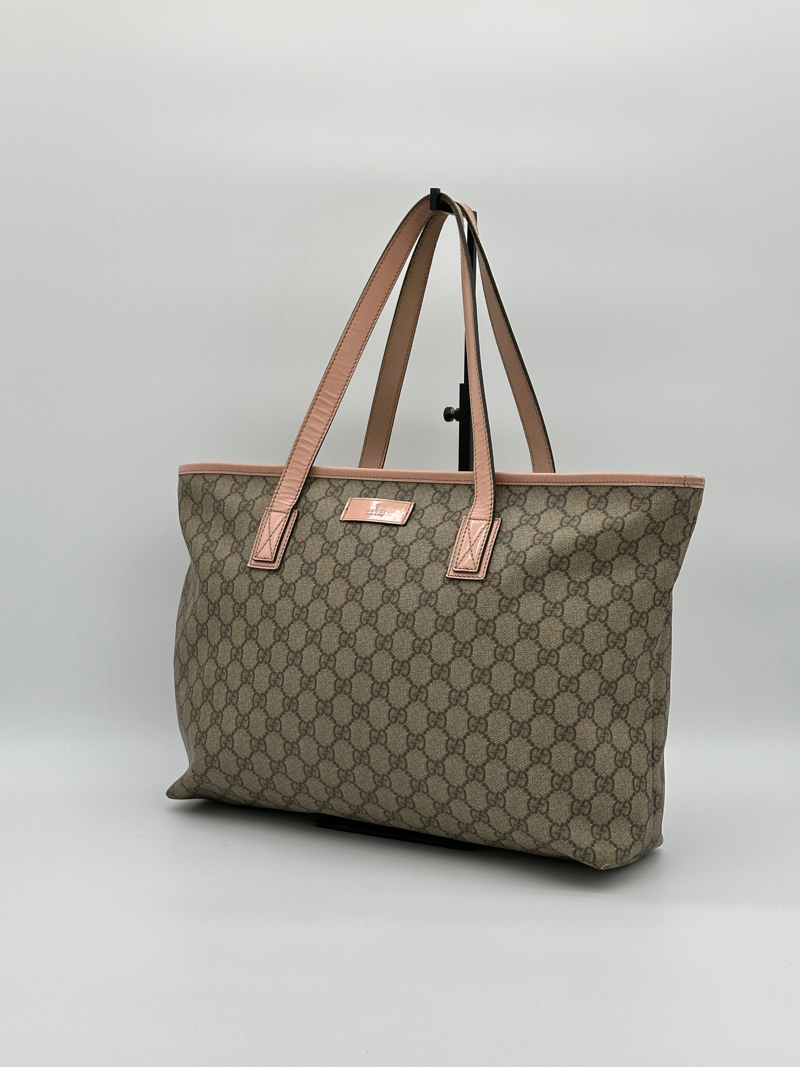 Pre-loved Gucci PVC Supreme Tote Bag | Pepper Luxury Vintage