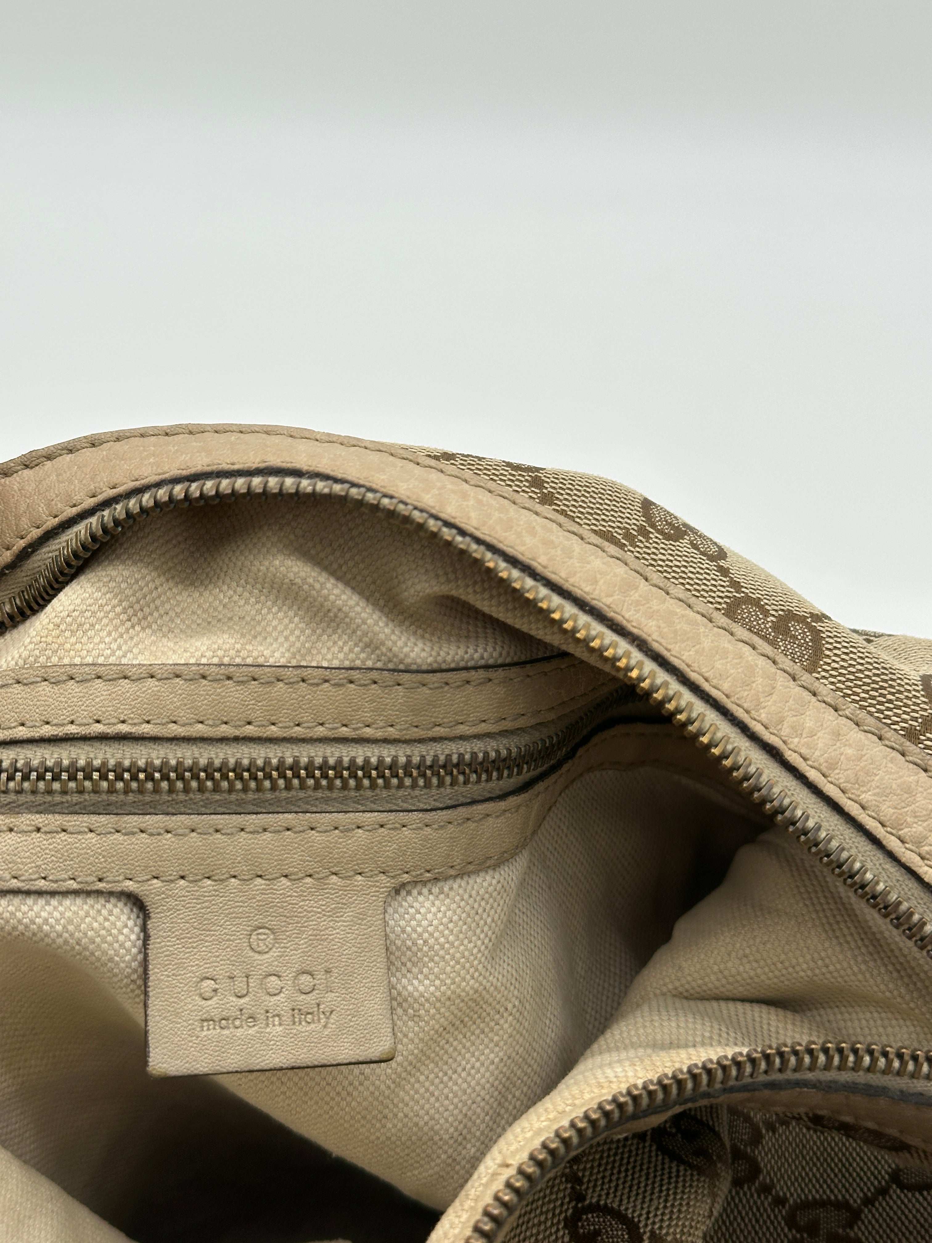 Gucci Miss Canvas