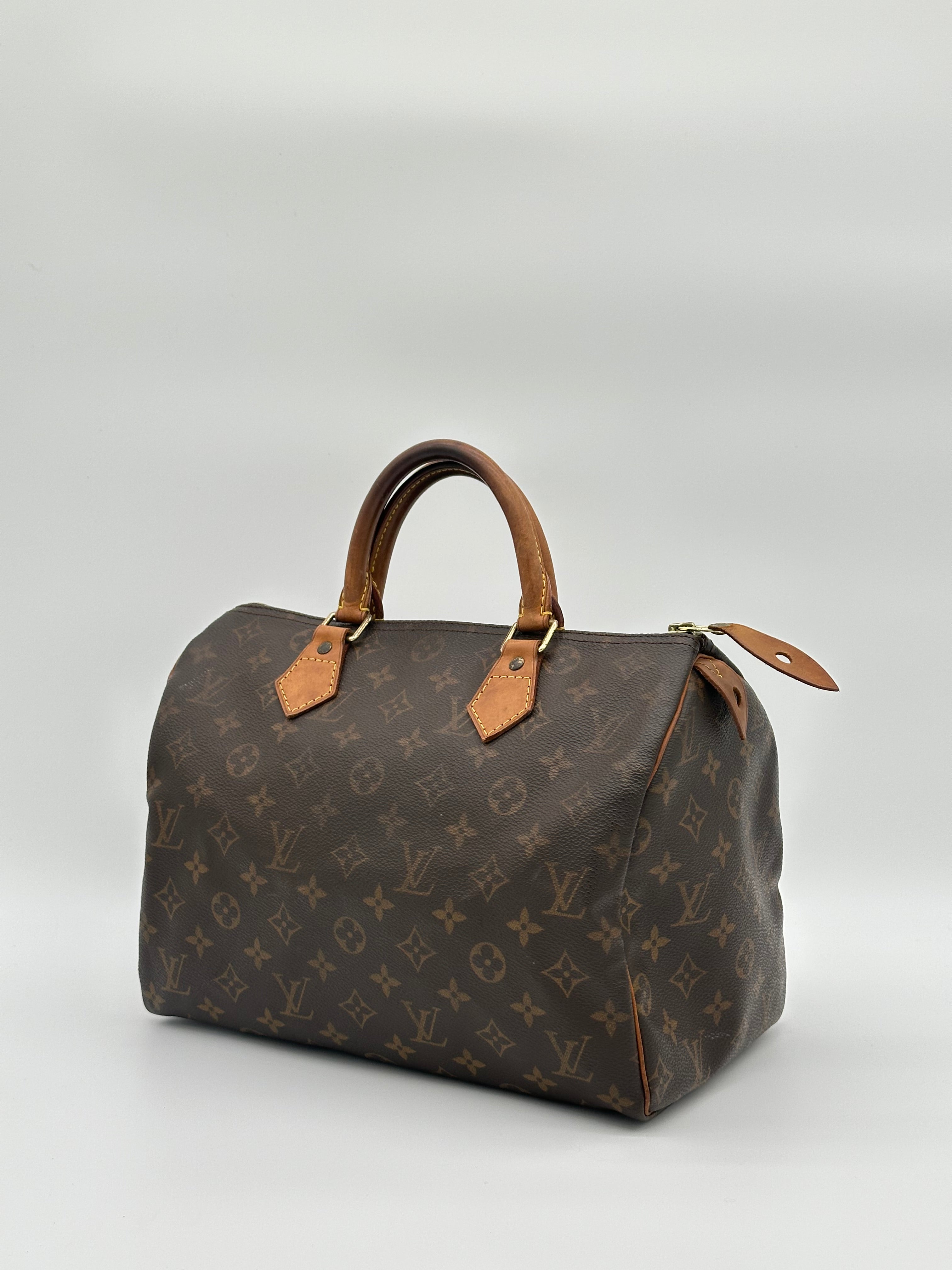 Louis Vuitton Speedy 30
