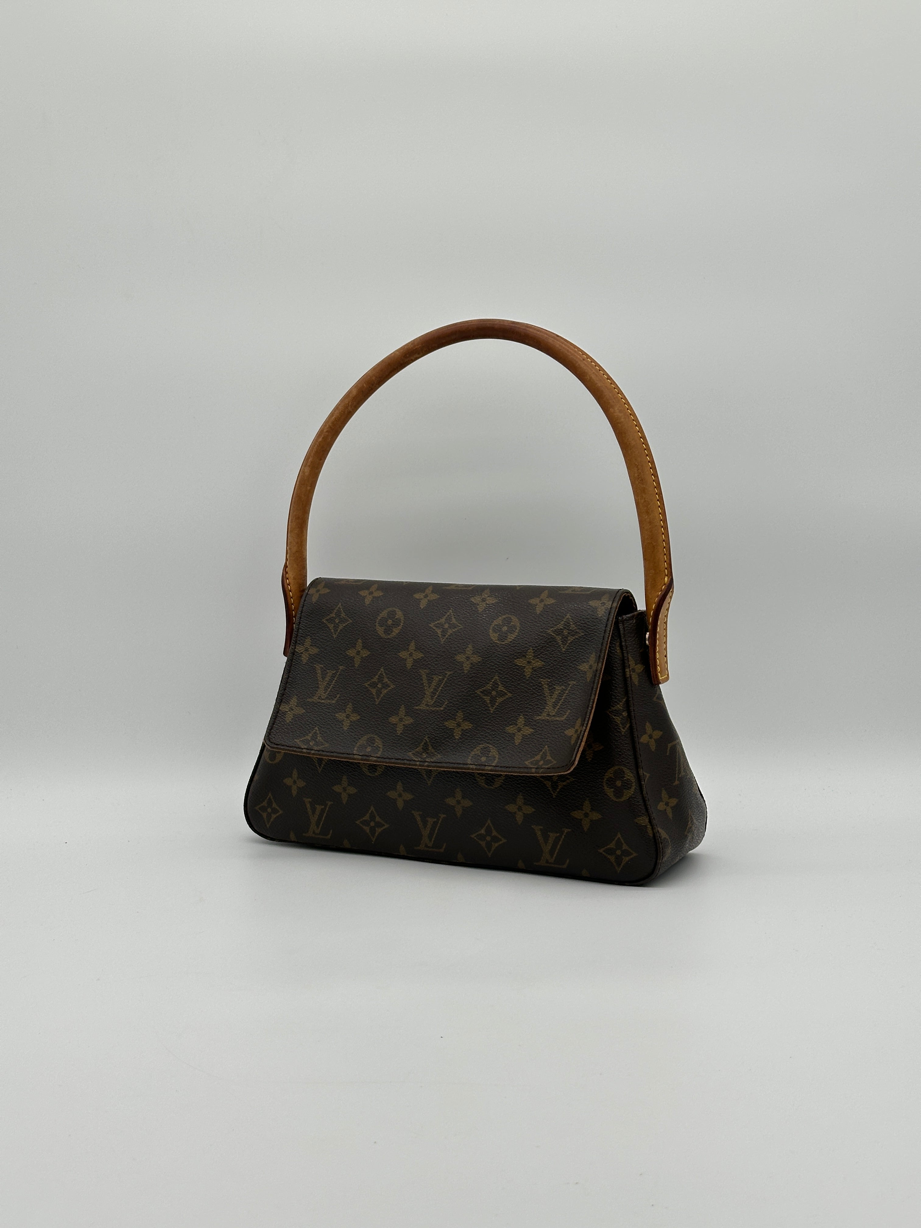Louis Vuitton Mini Looping