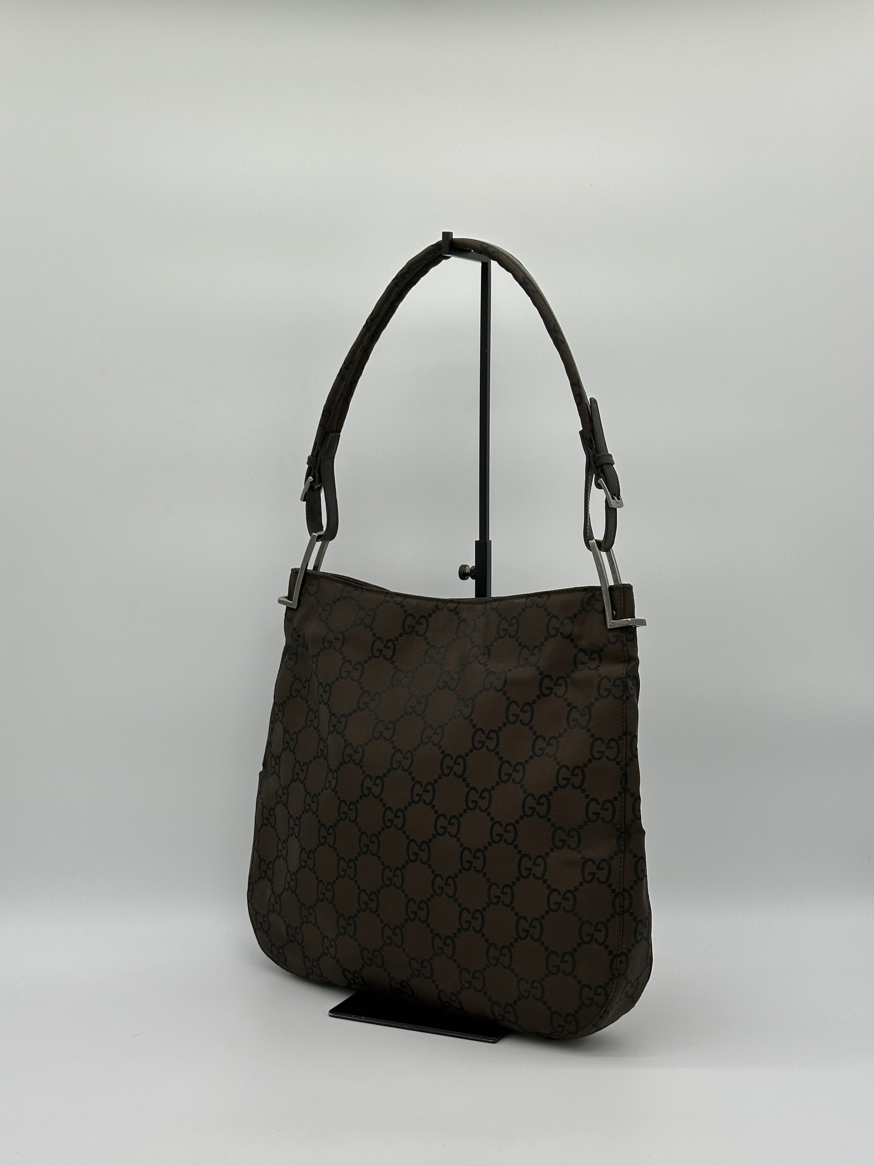 Pre-loved Gucci Nylon Shoulderbag | Pepper Luxury Vintage