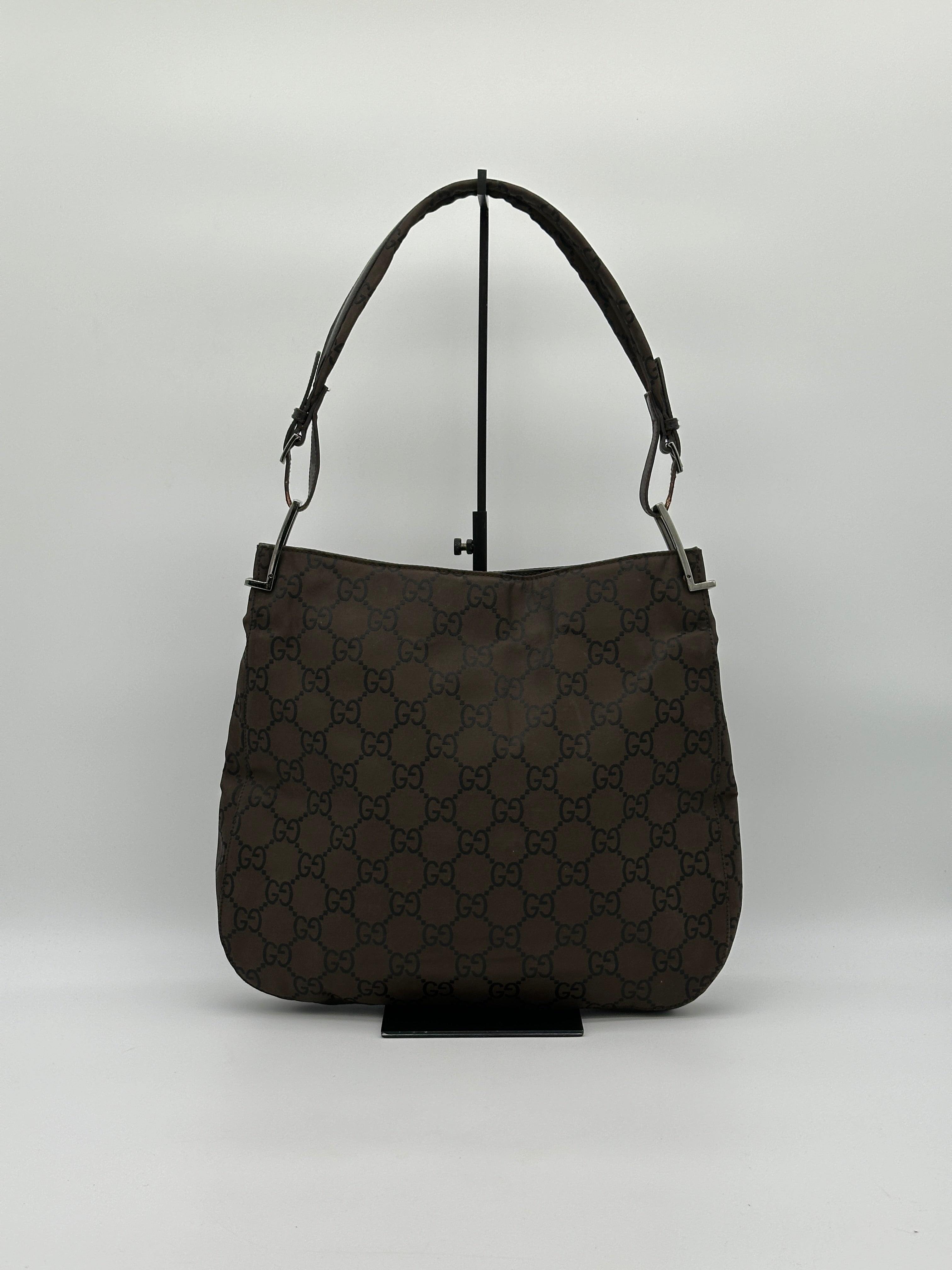 Pre-loved Gucci Nylon Shoulderbag | Pepper Luxury Vintage