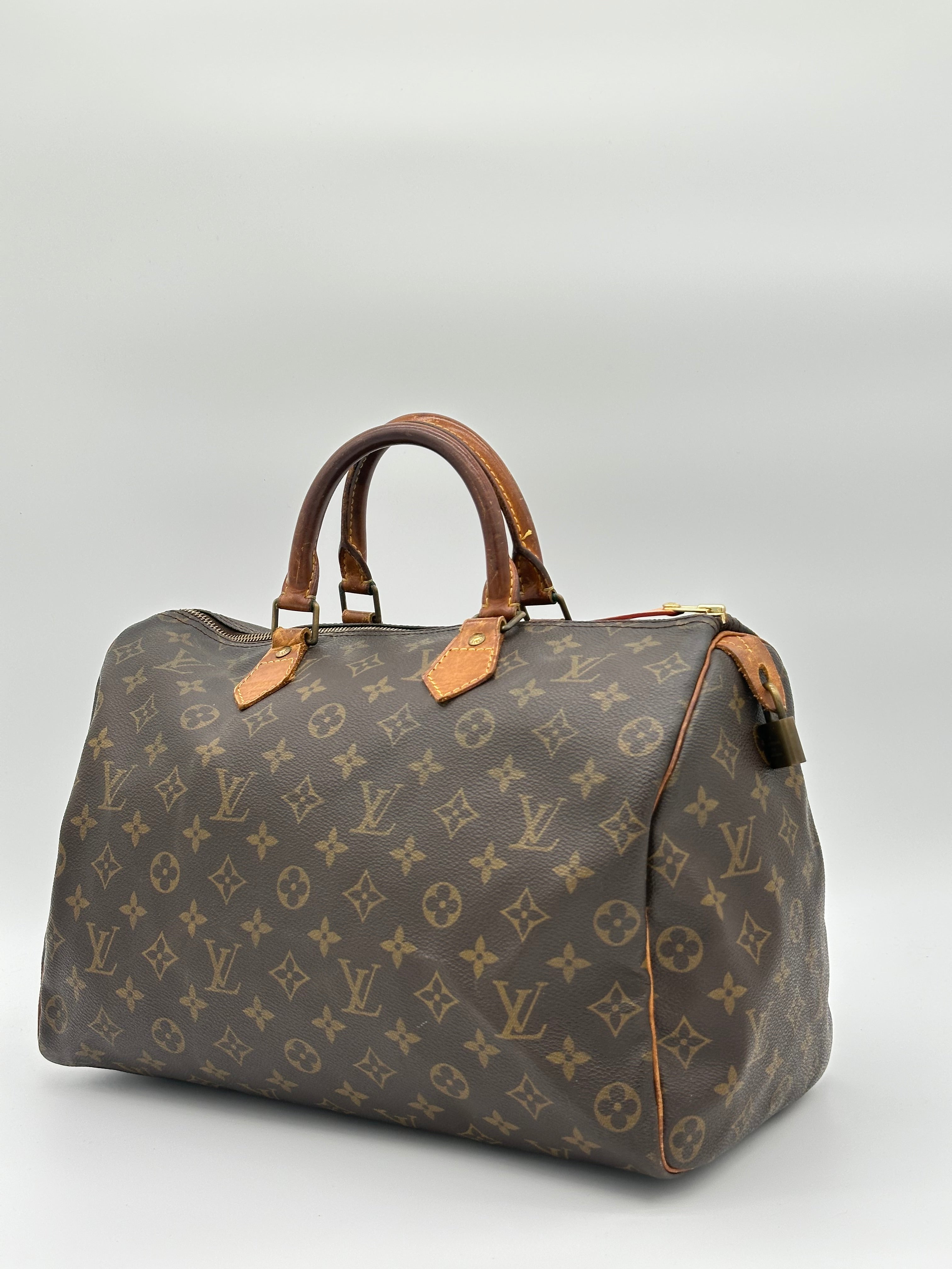 Louis Vuitton Speedy 35