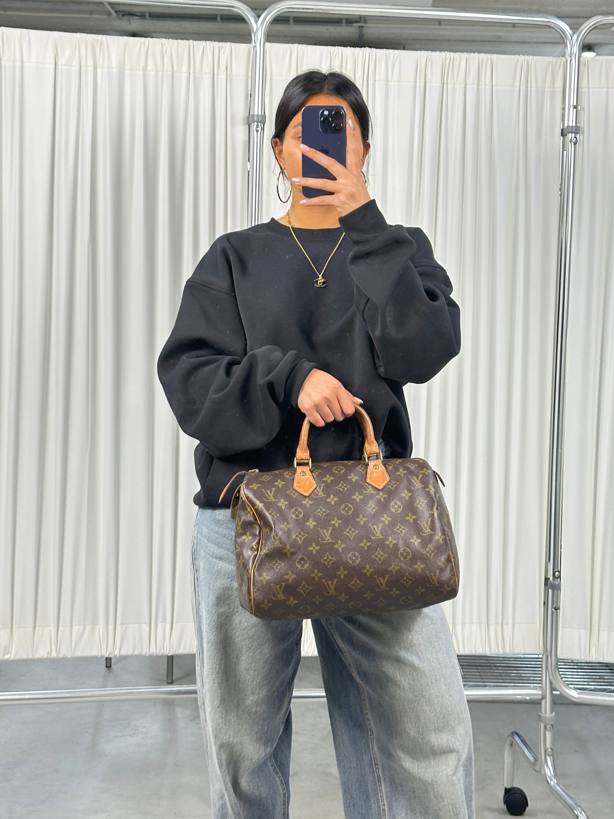 Louis Vuitton Speedy 30