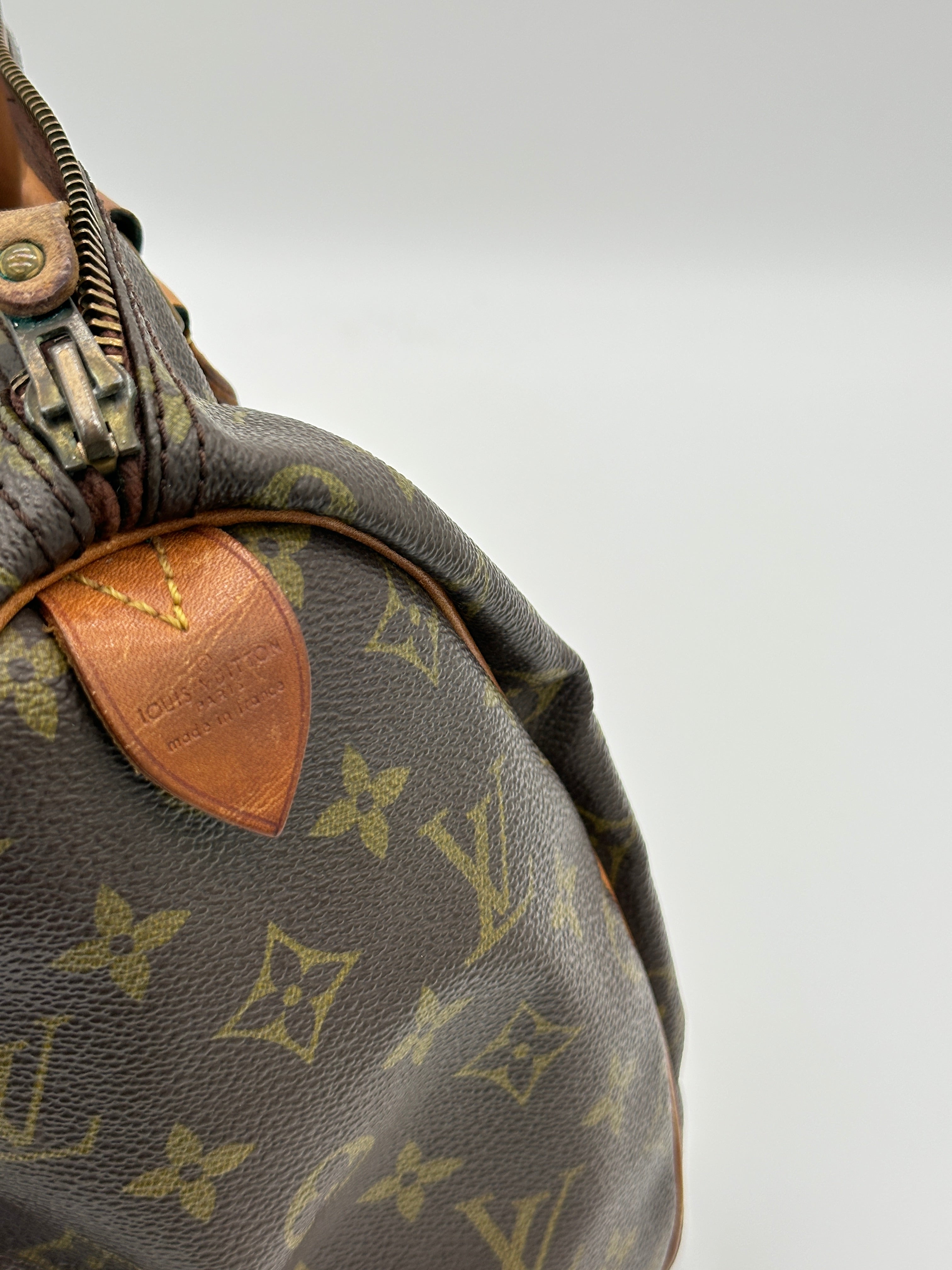 Louis Vuitton Speedy 30