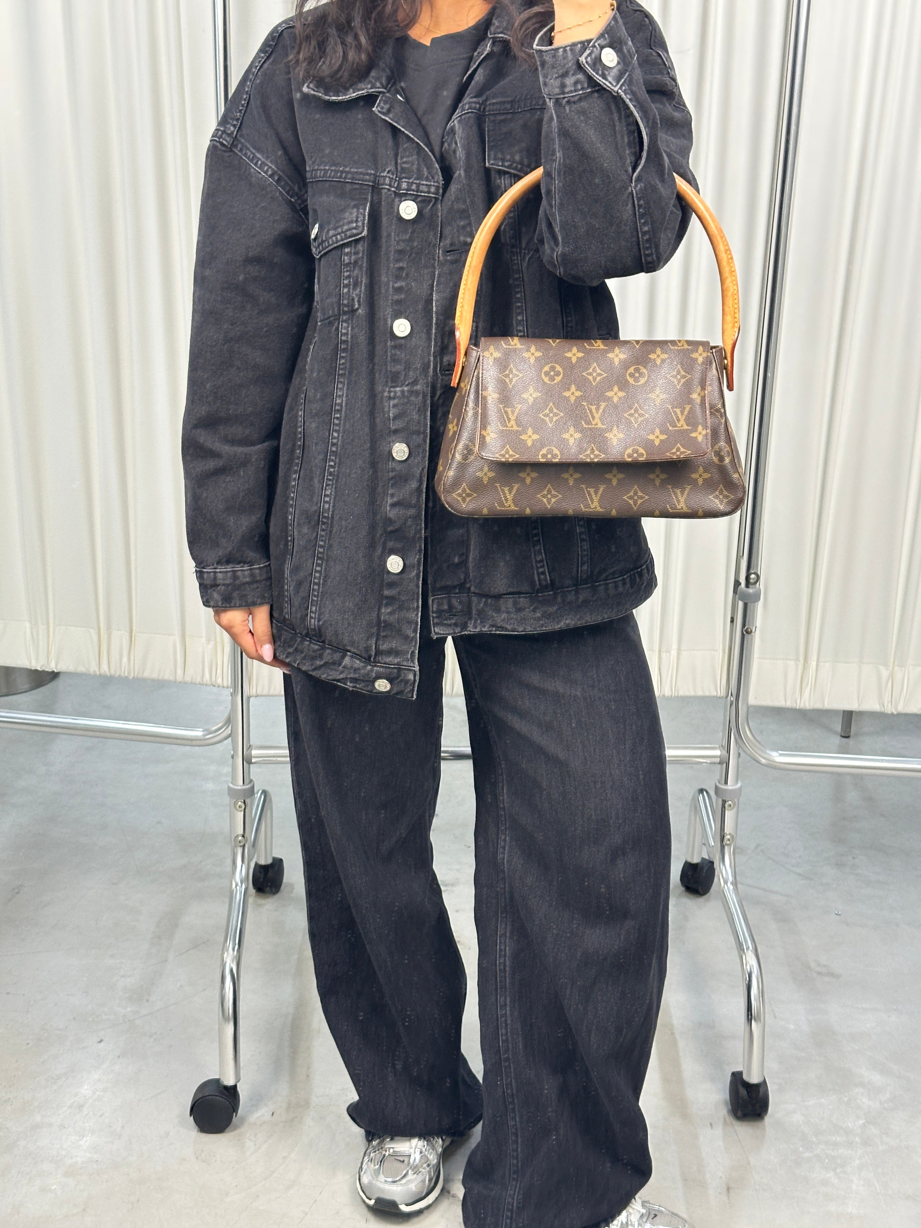 Louis Vuitton Mini Looping