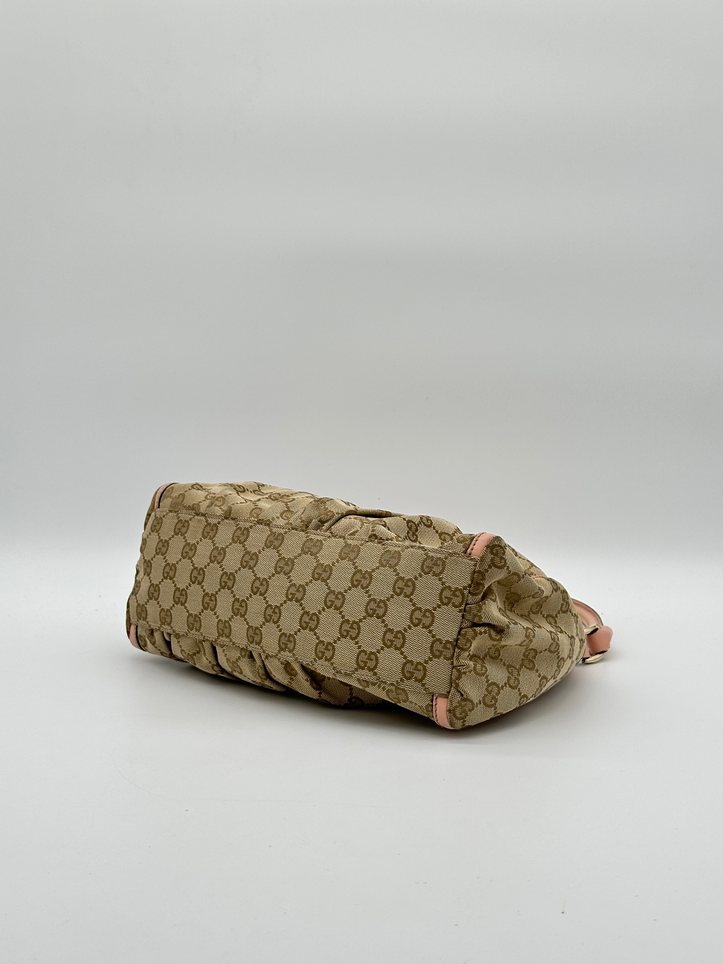 Gucci Abbey D-Ring