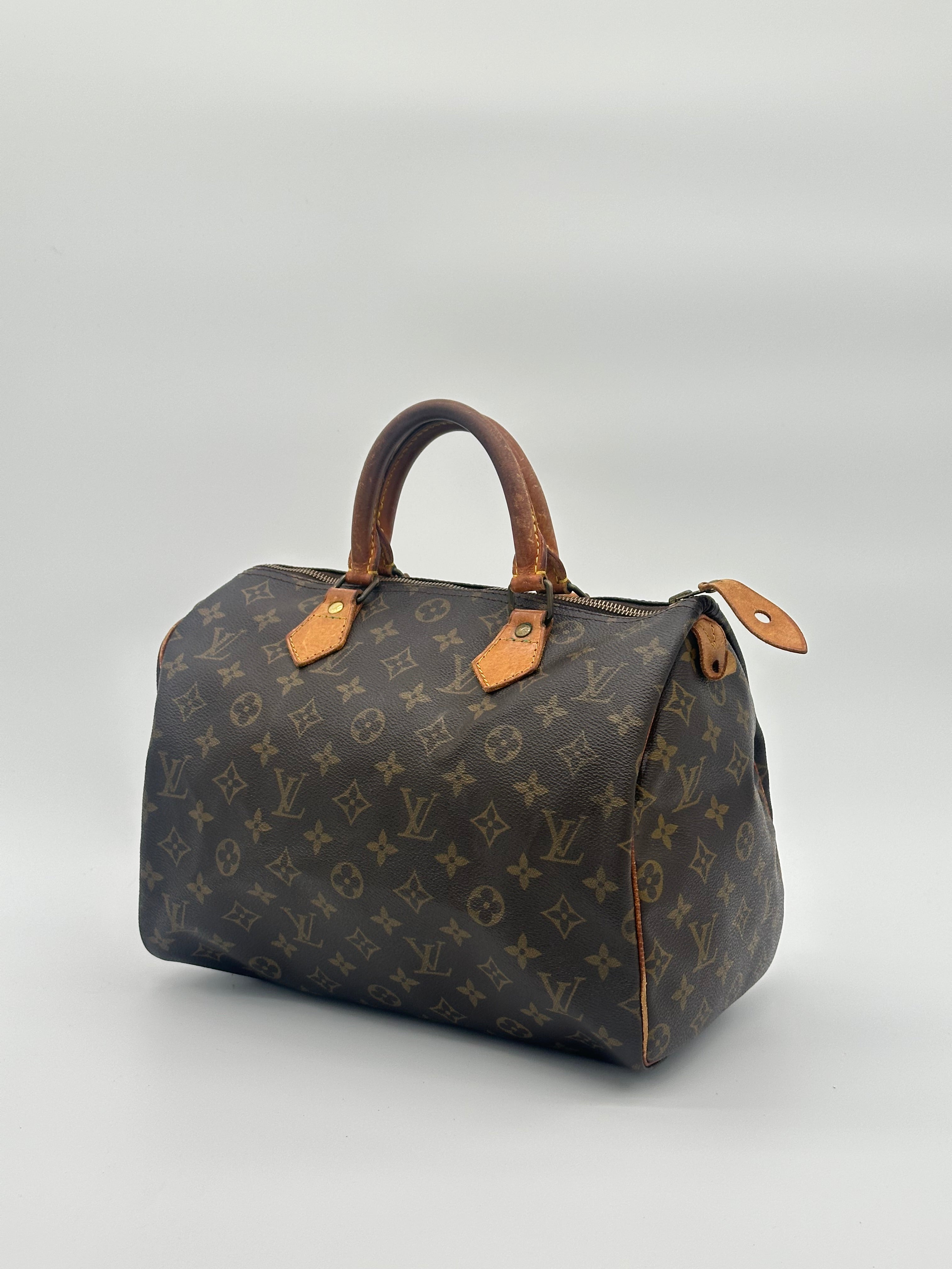 Louis Vuitton Speedy 30