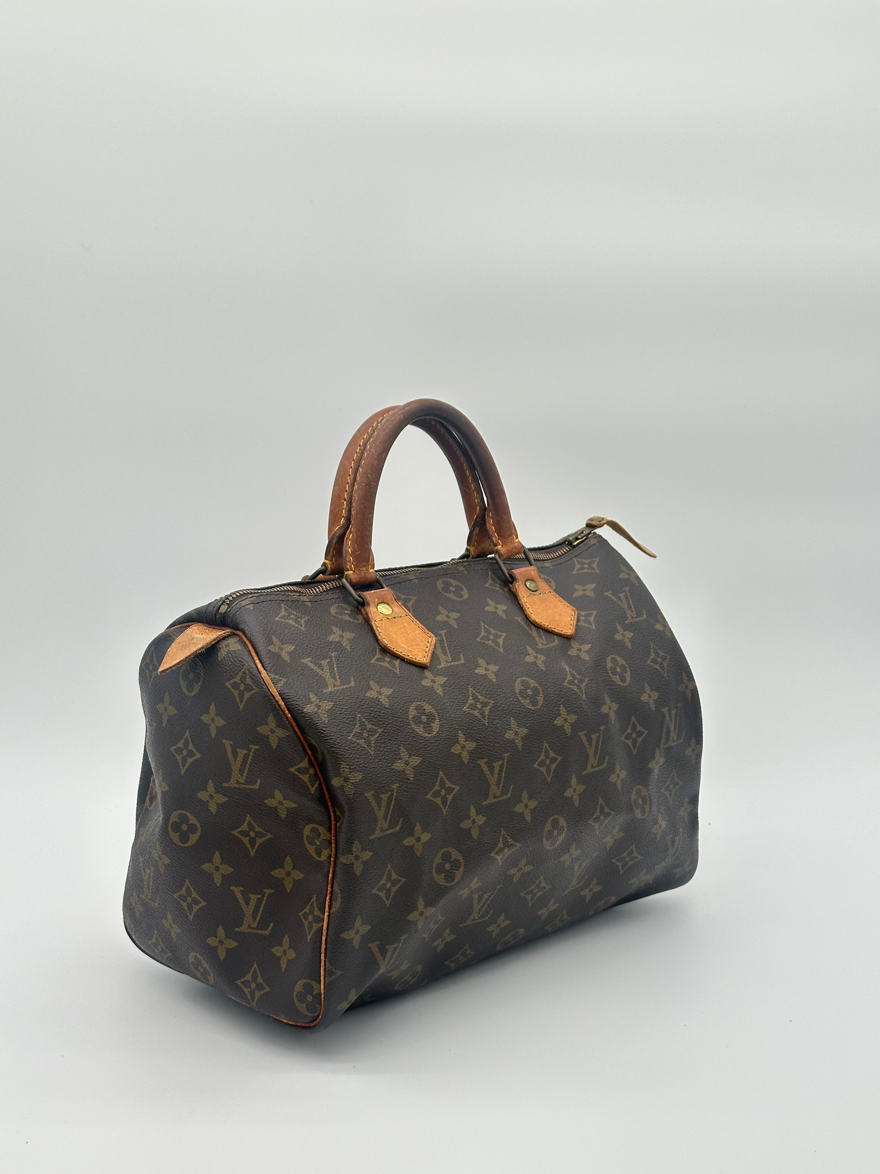 Louis Vuitton Speedy 30