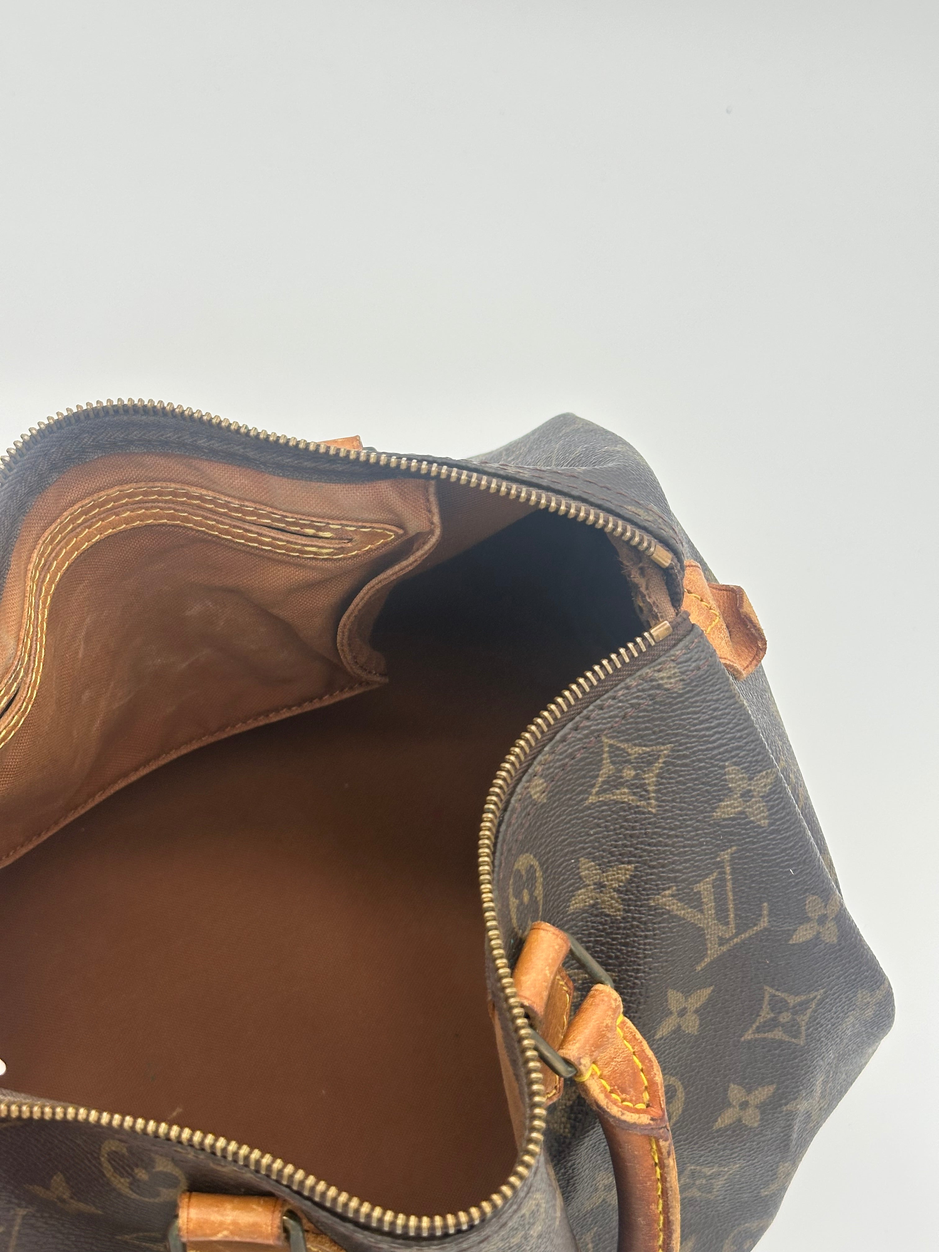 Louis Vuitton Speedy 30