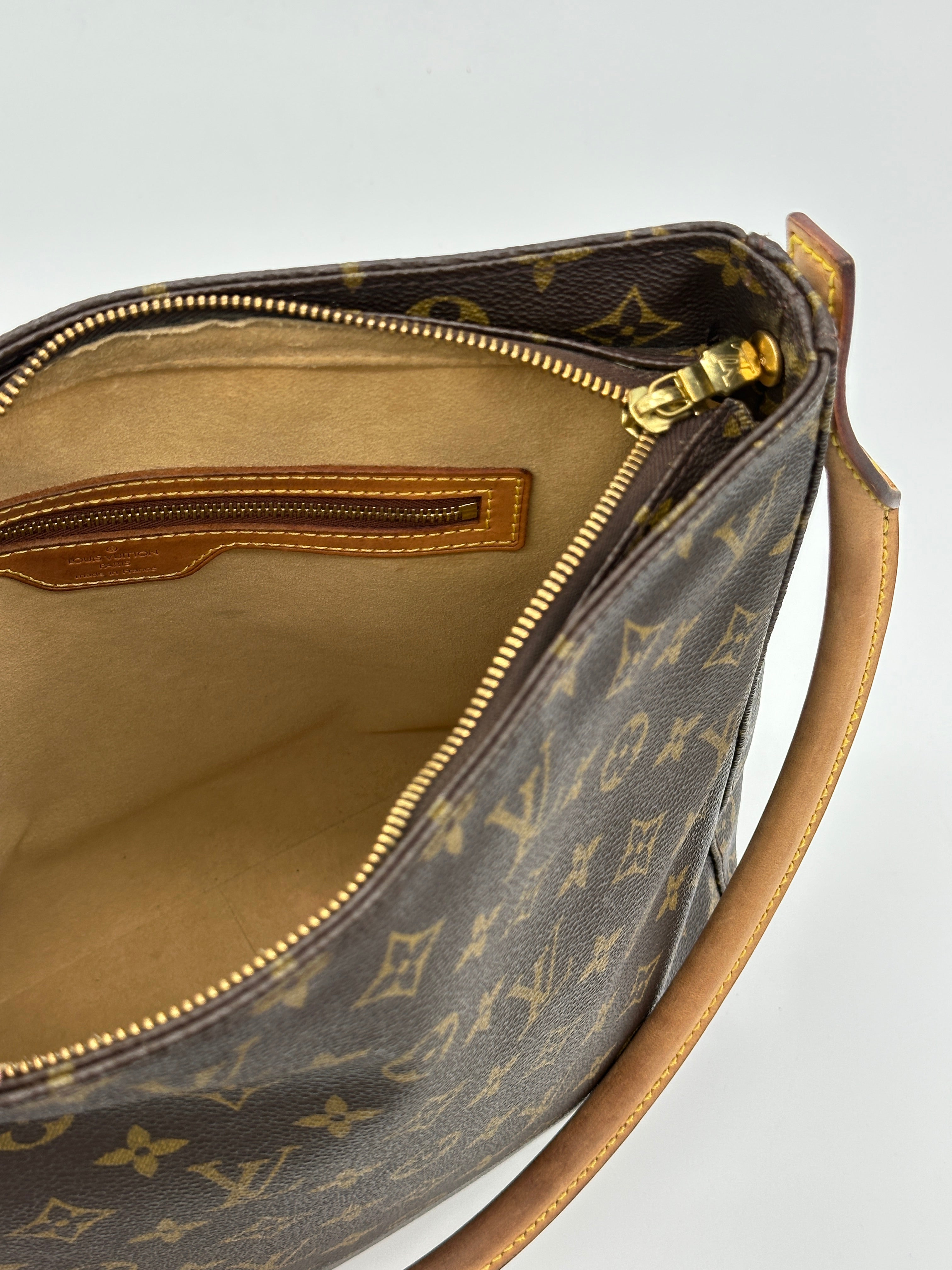 Louis Vuitton Looping GM