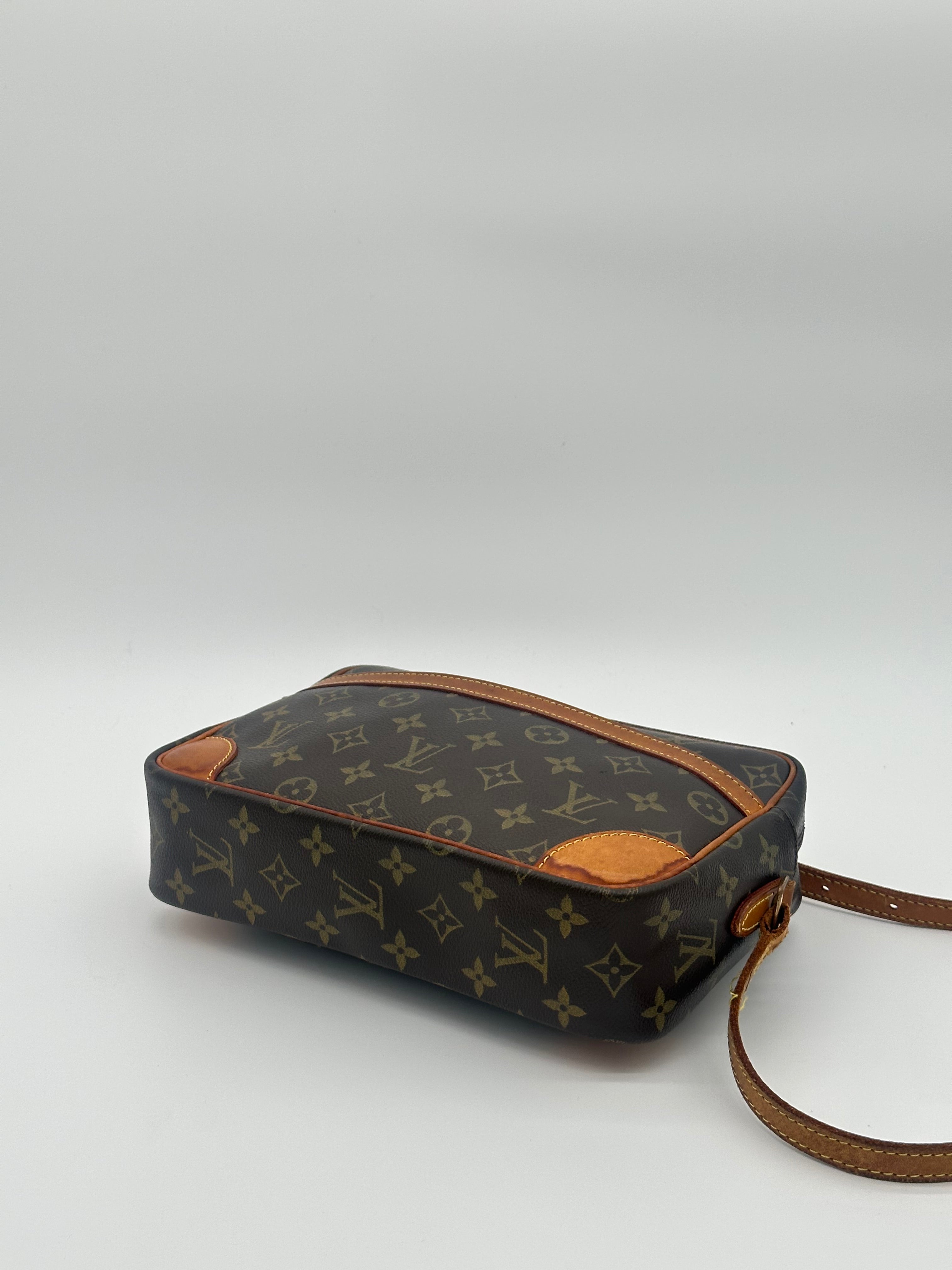 Louis Vuitton Trocadero 27