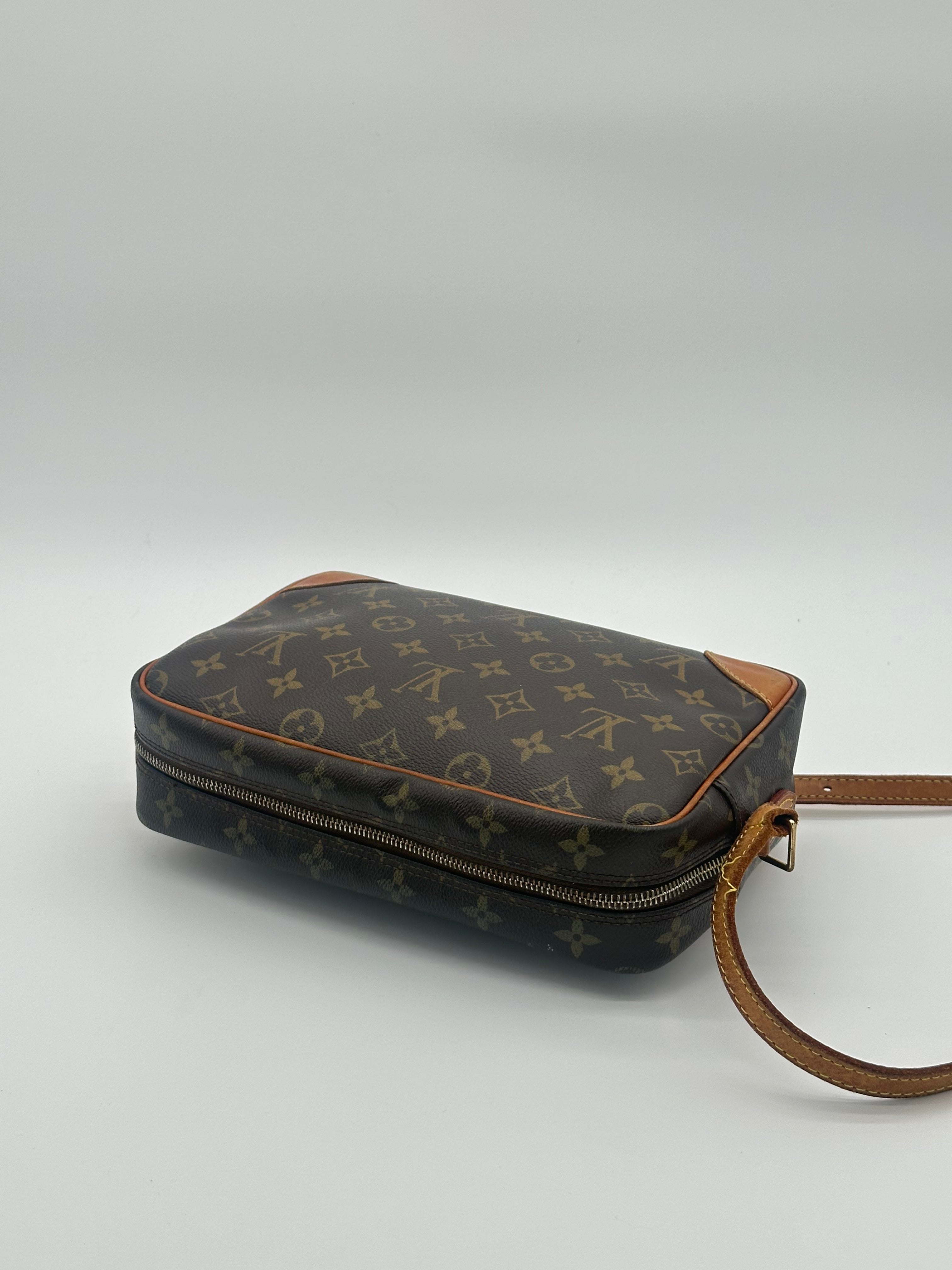 Louis Vuitton Trocadero 27