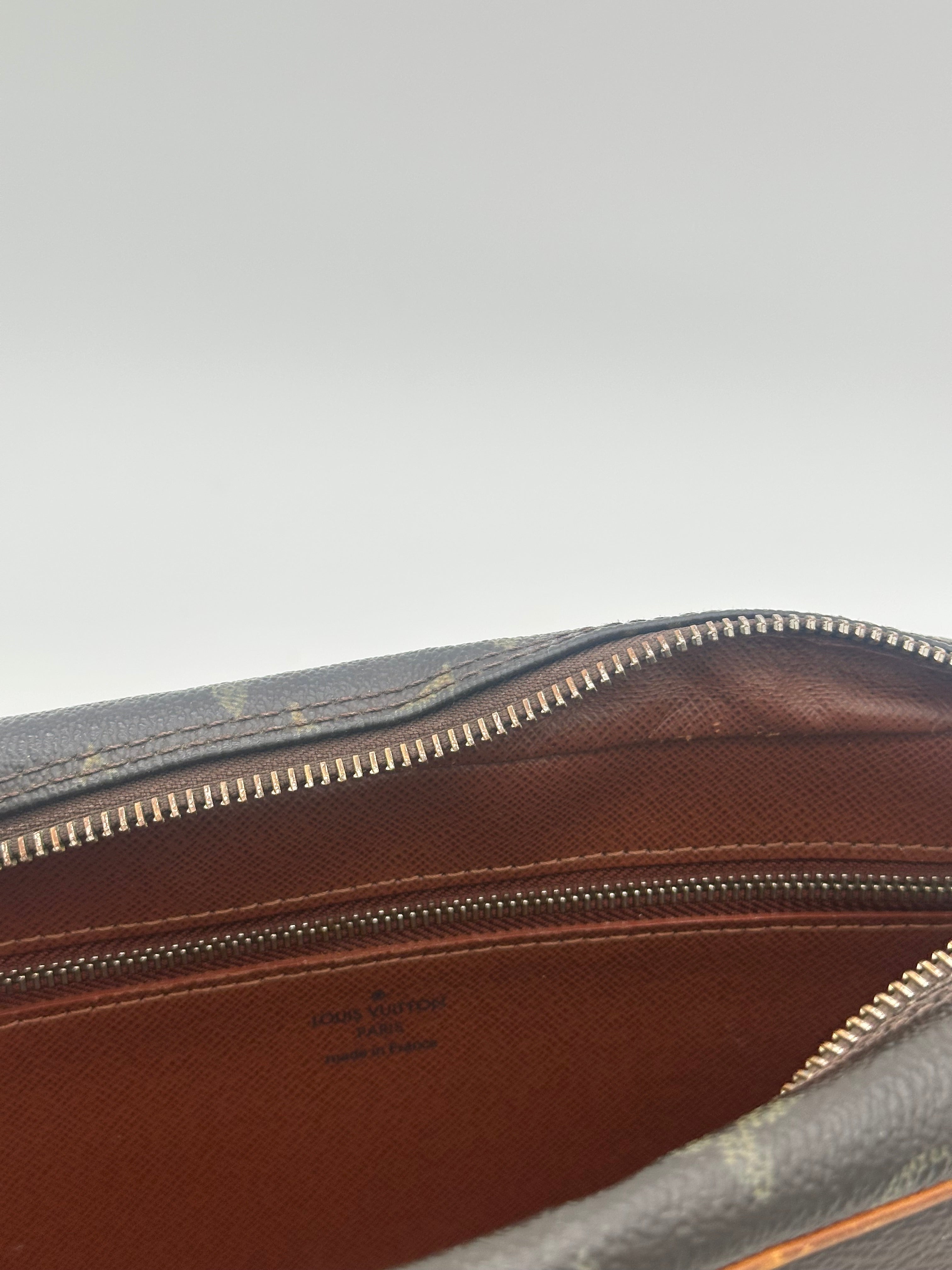 Louis Vuitton Trocadero 27