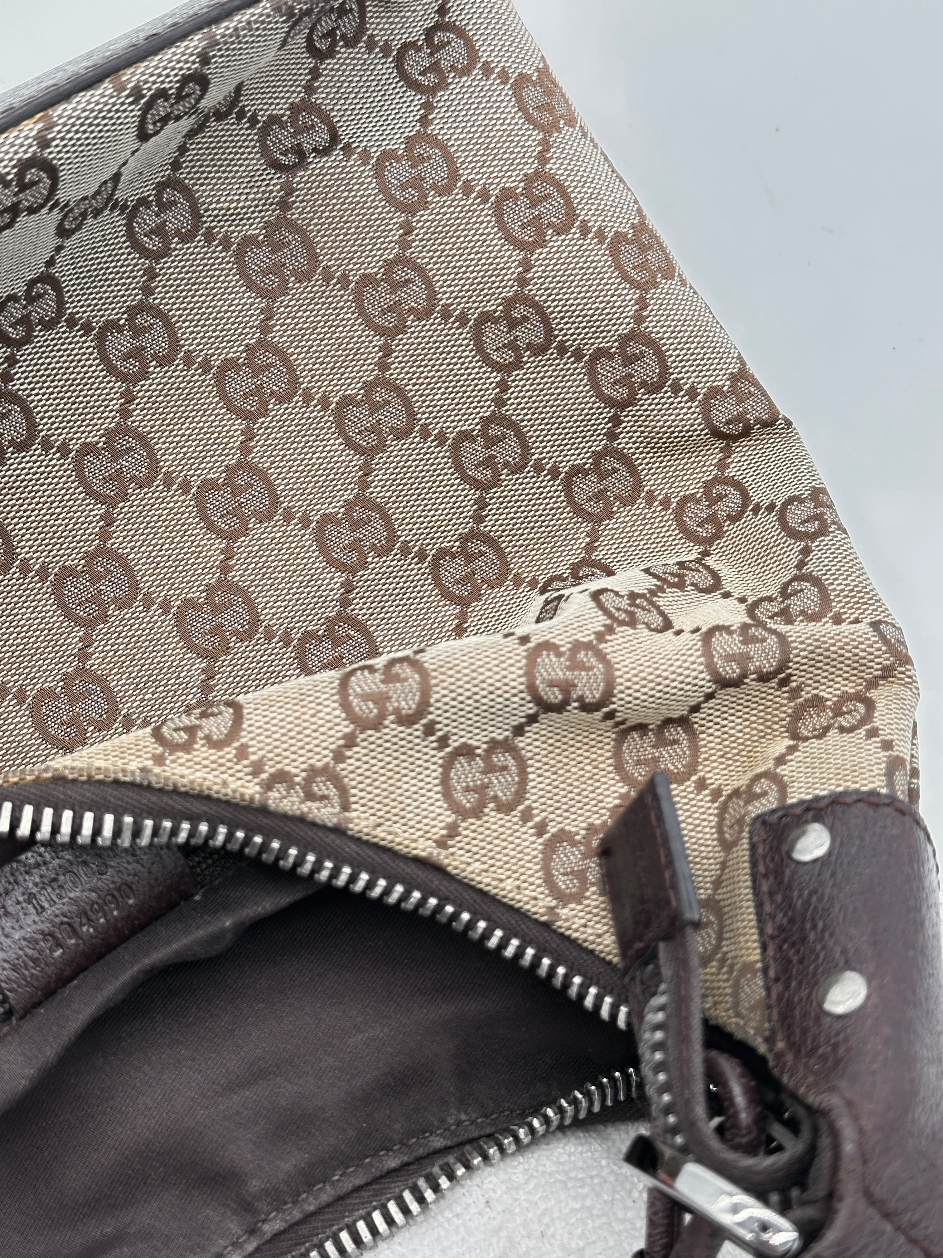Gucci Lock Canvas
