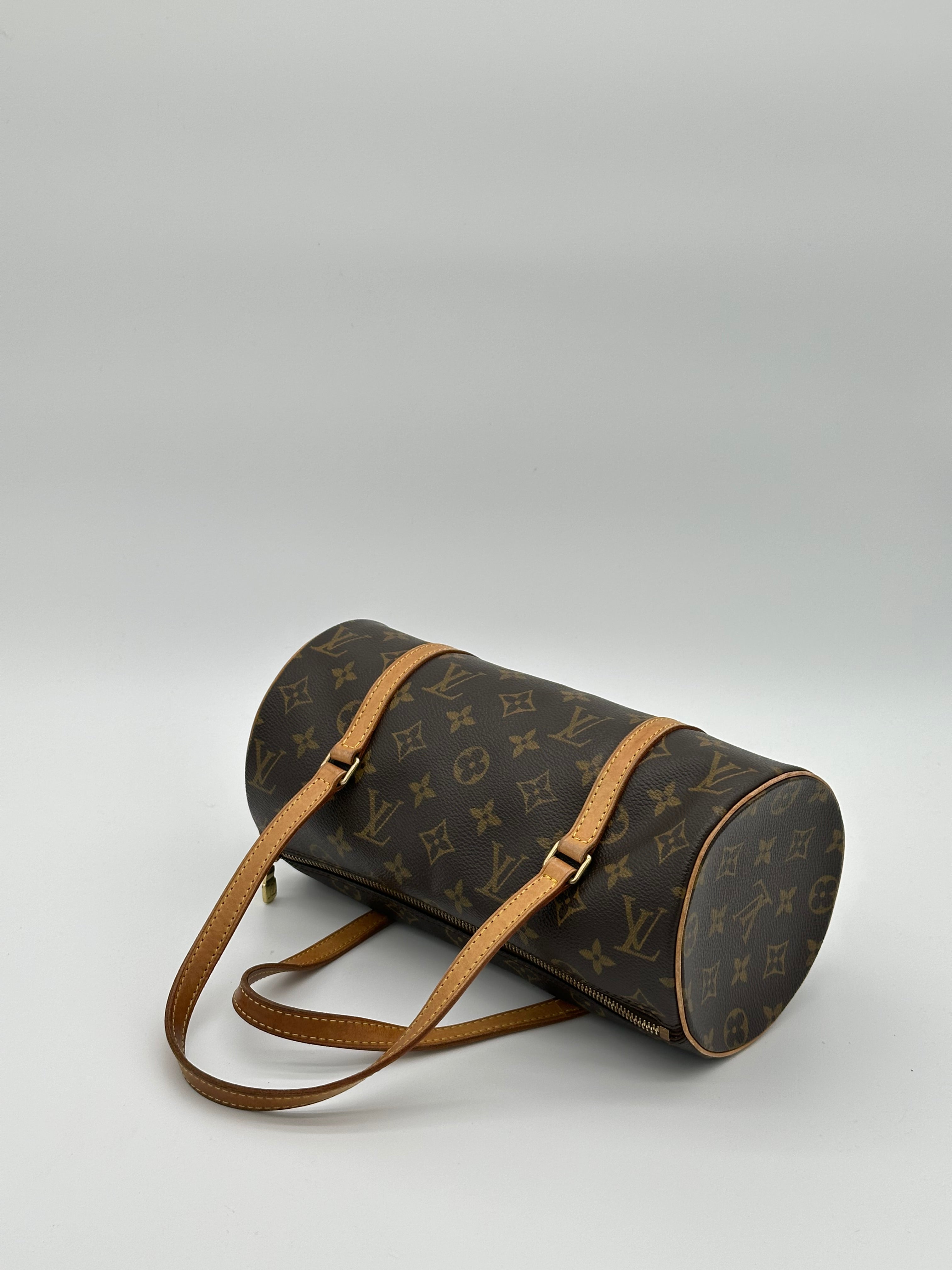 Pre-loved Louis Vuitton Papillon 26 | Pepper Luxury Vintage