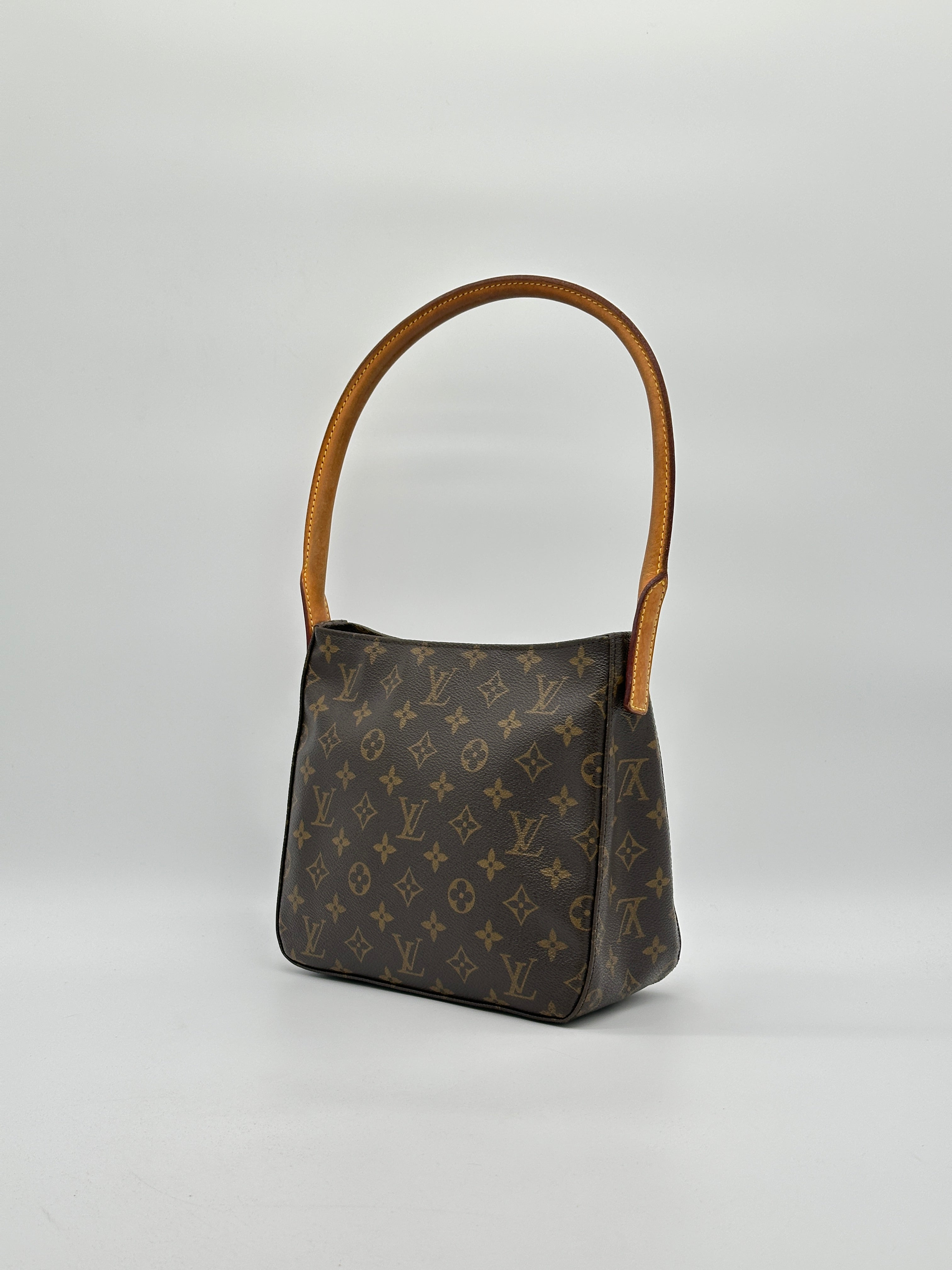Louis Vuitton Looping MM