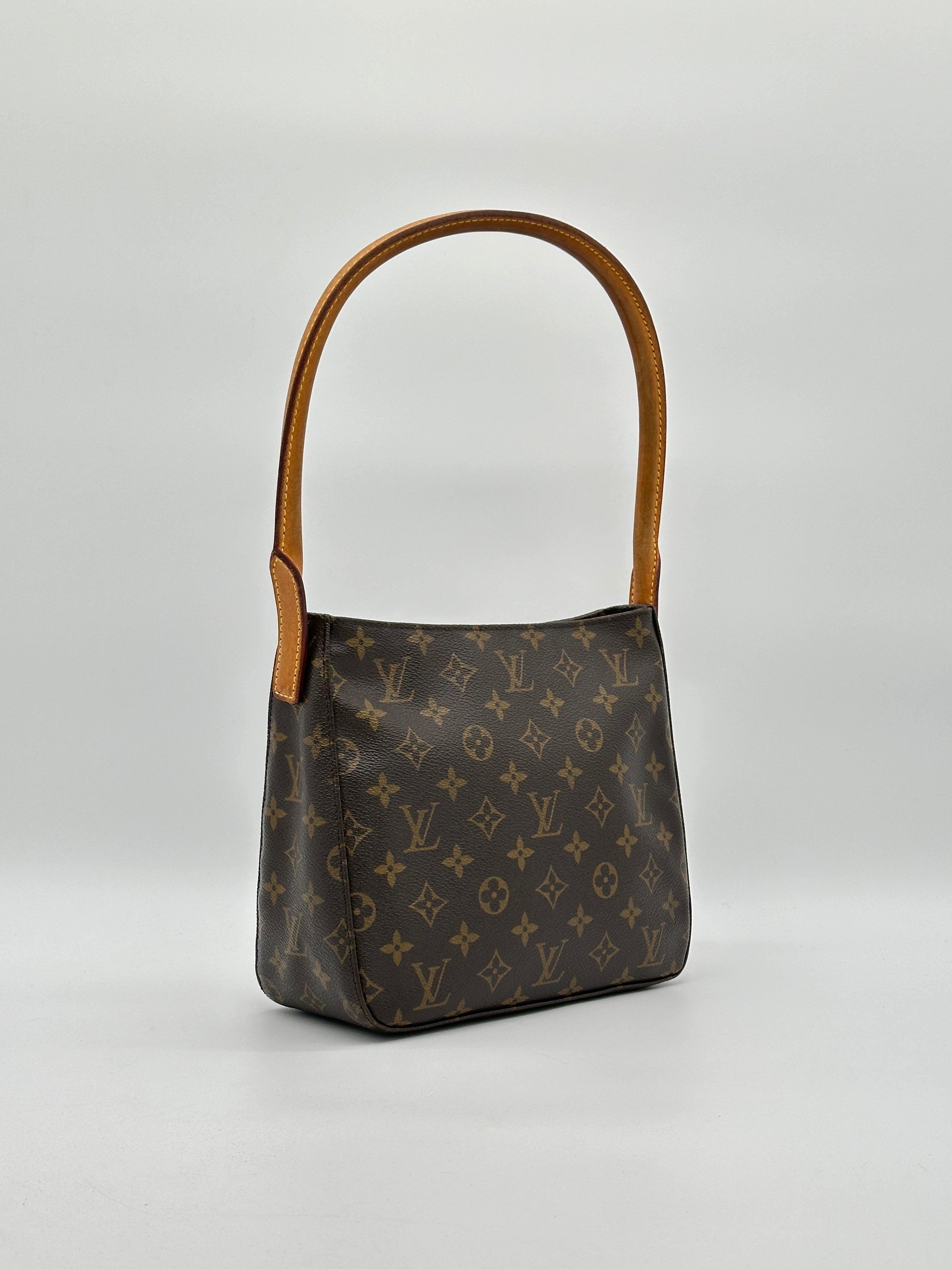 Louis Vuitton Looping MM