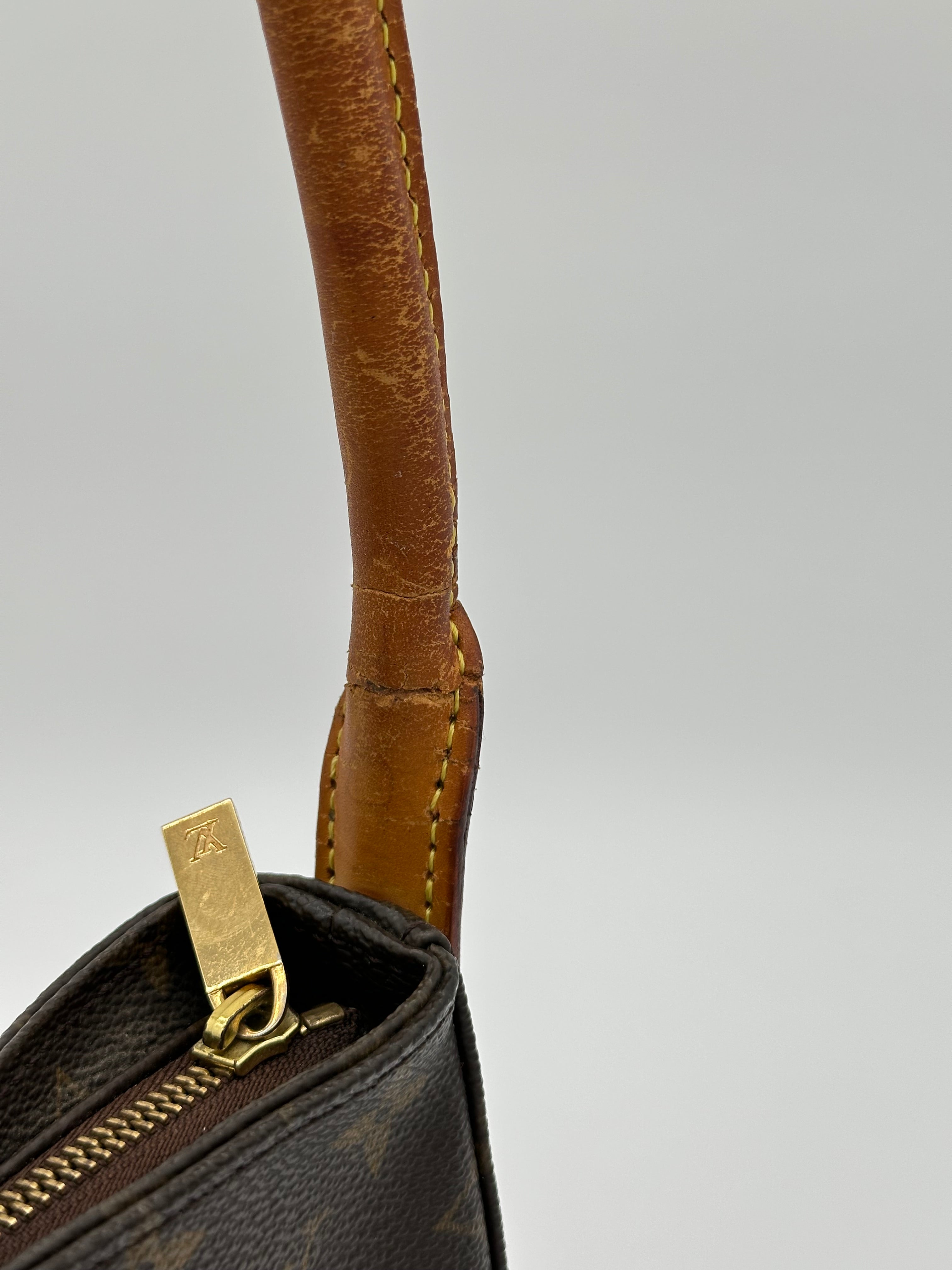 Louis Vuitton Looping MM