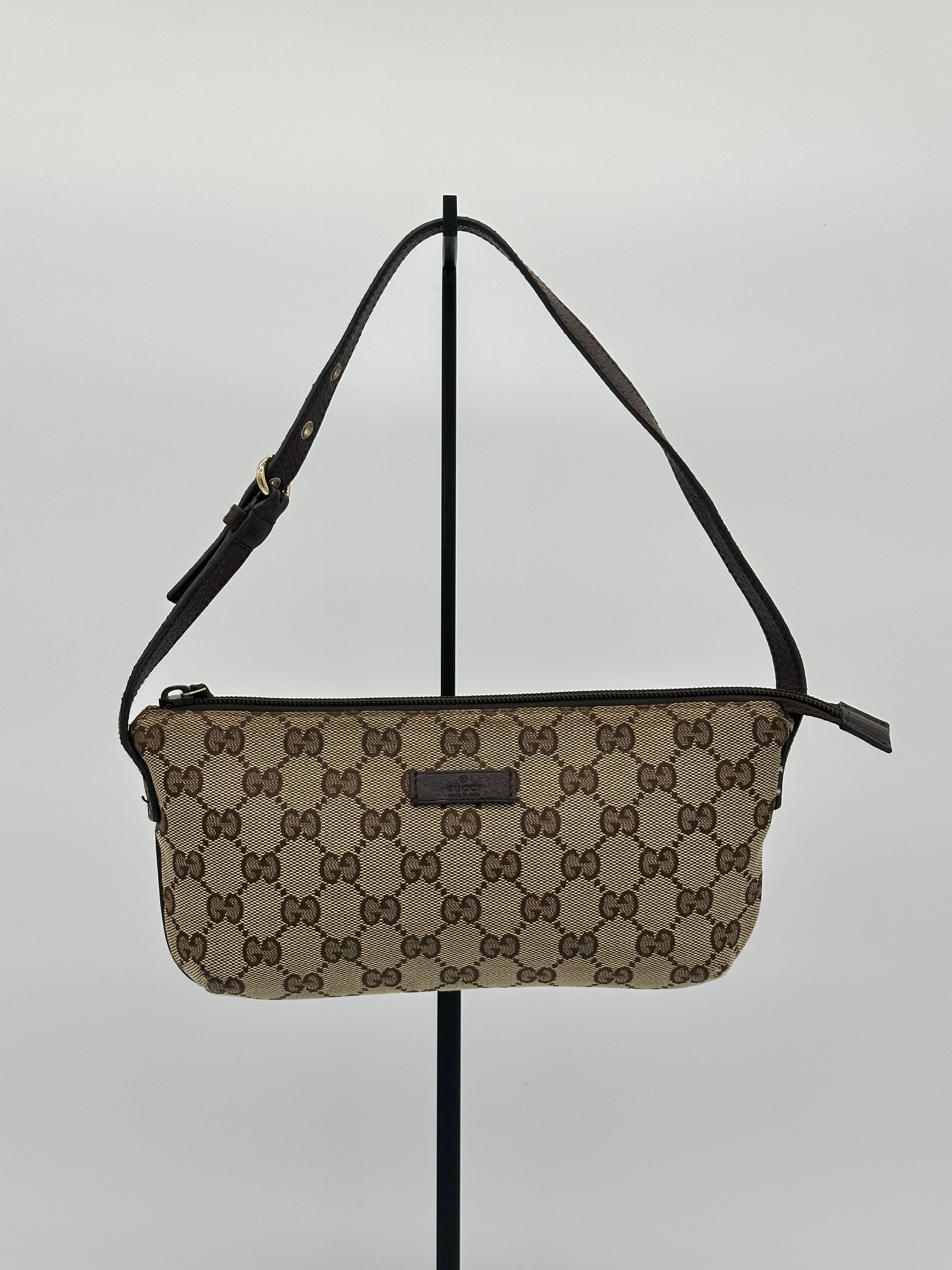 Gucci GG Pochette