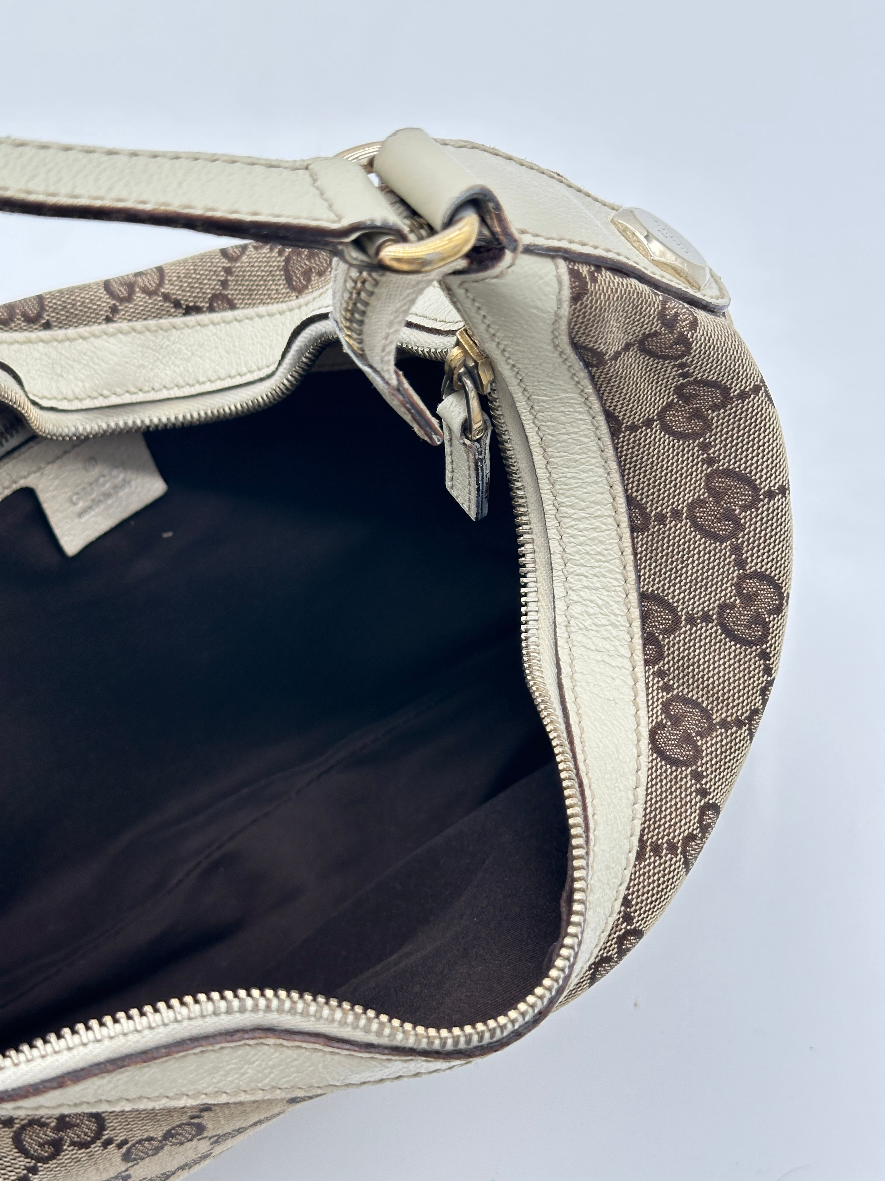 Gucci Charmy Hobo
