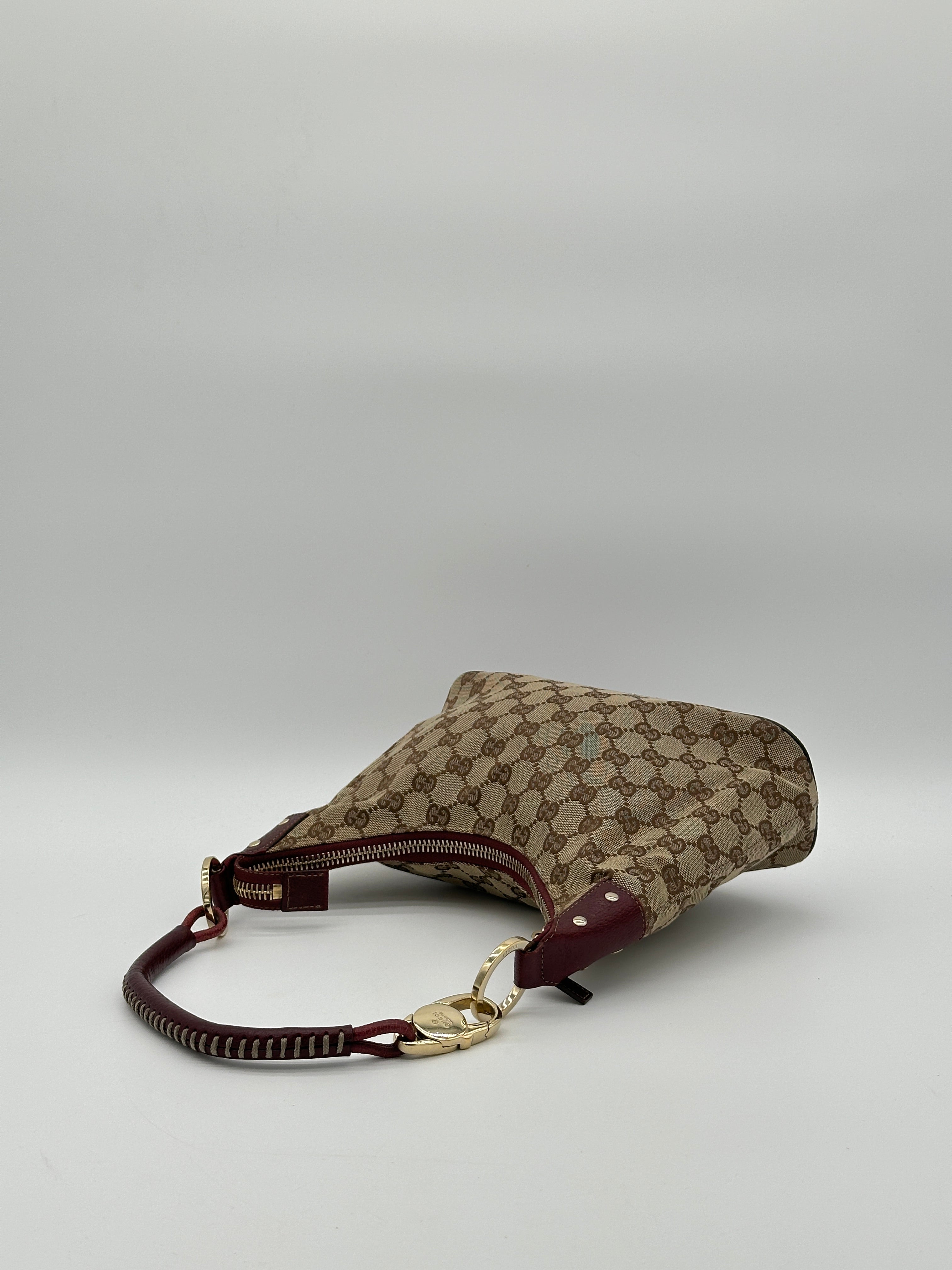 Gucci Lock Canvas