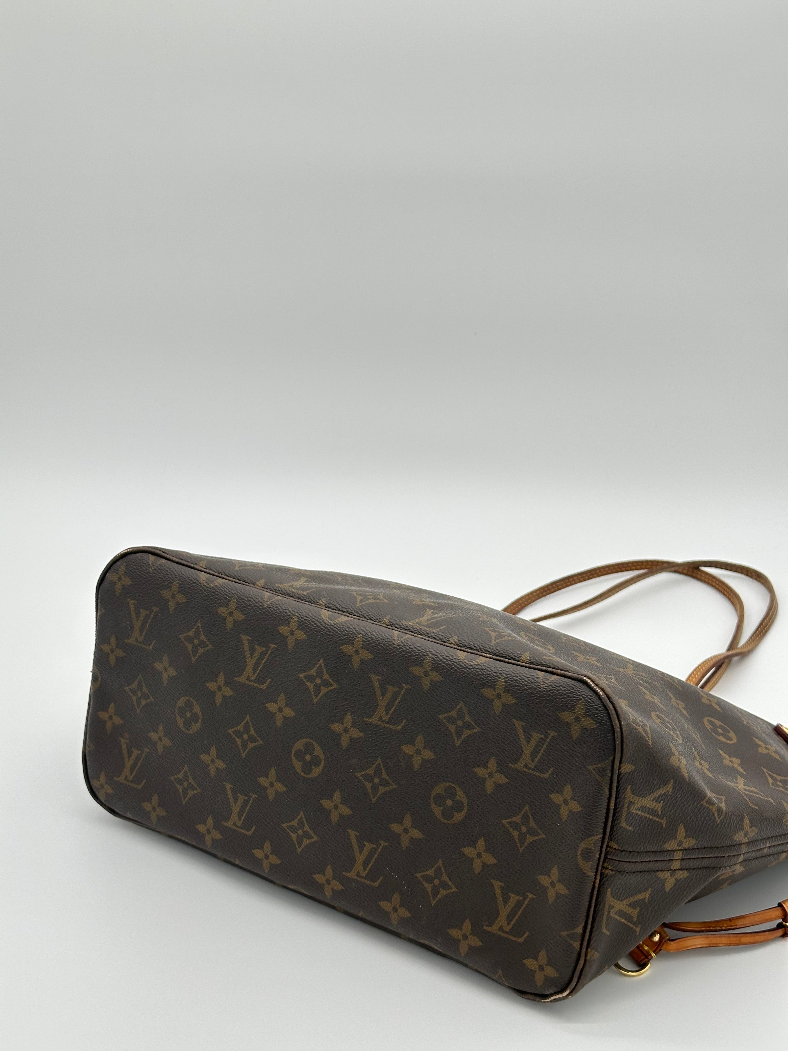 Louis Vuitton Neverfull MM