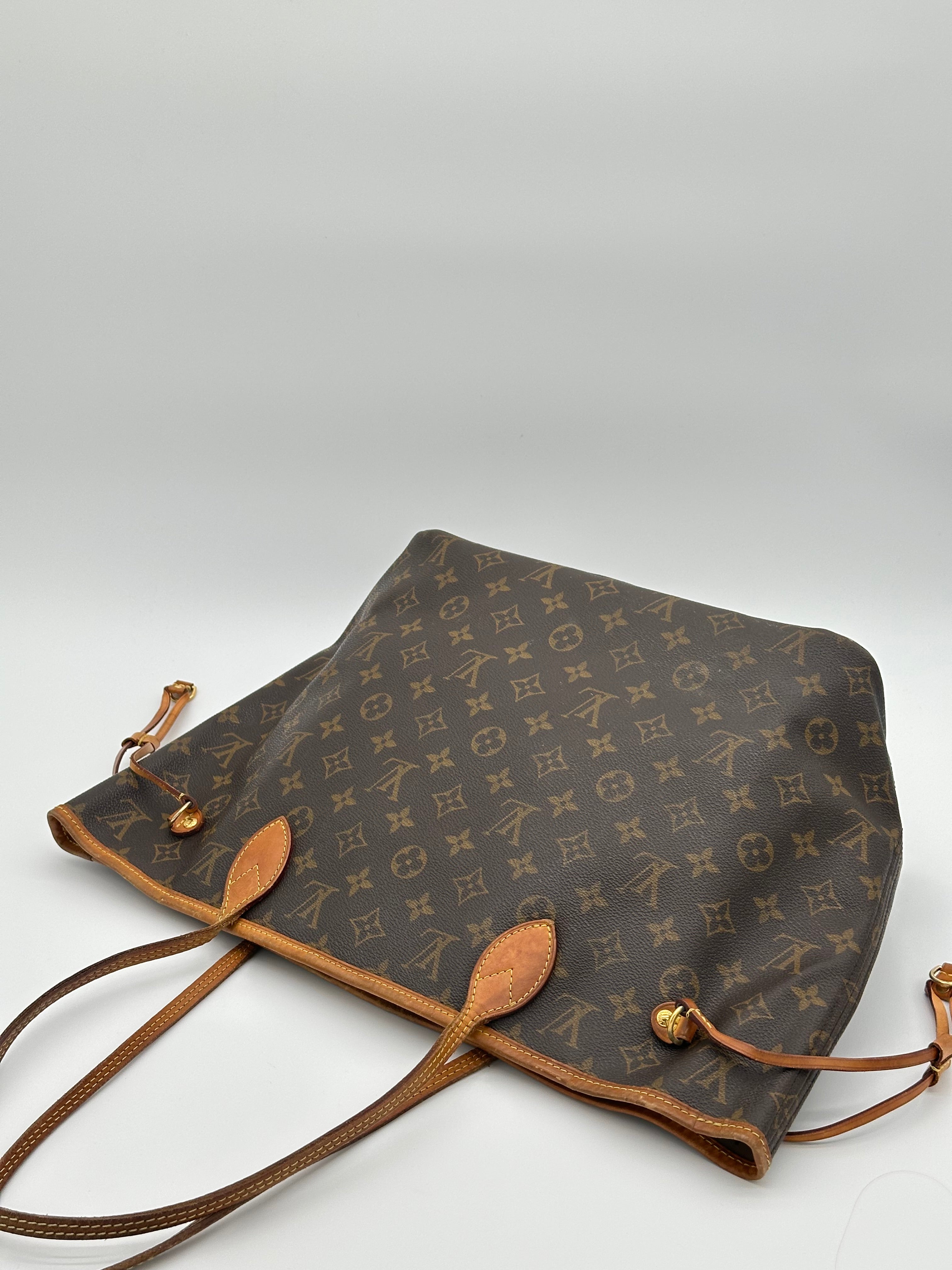 Louis Vuitton Neverfull MM