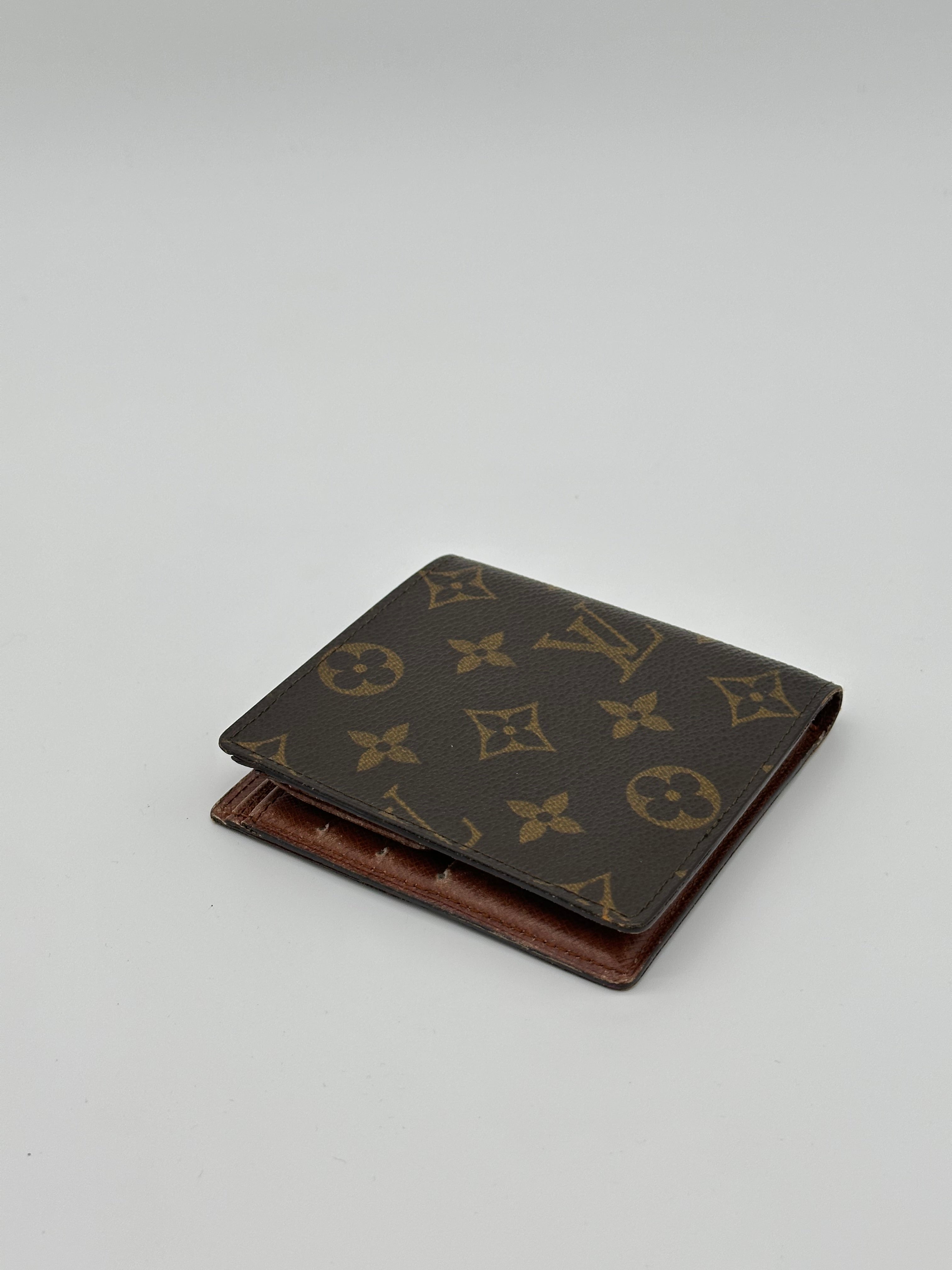 Louis Vuitton Marco Wallet