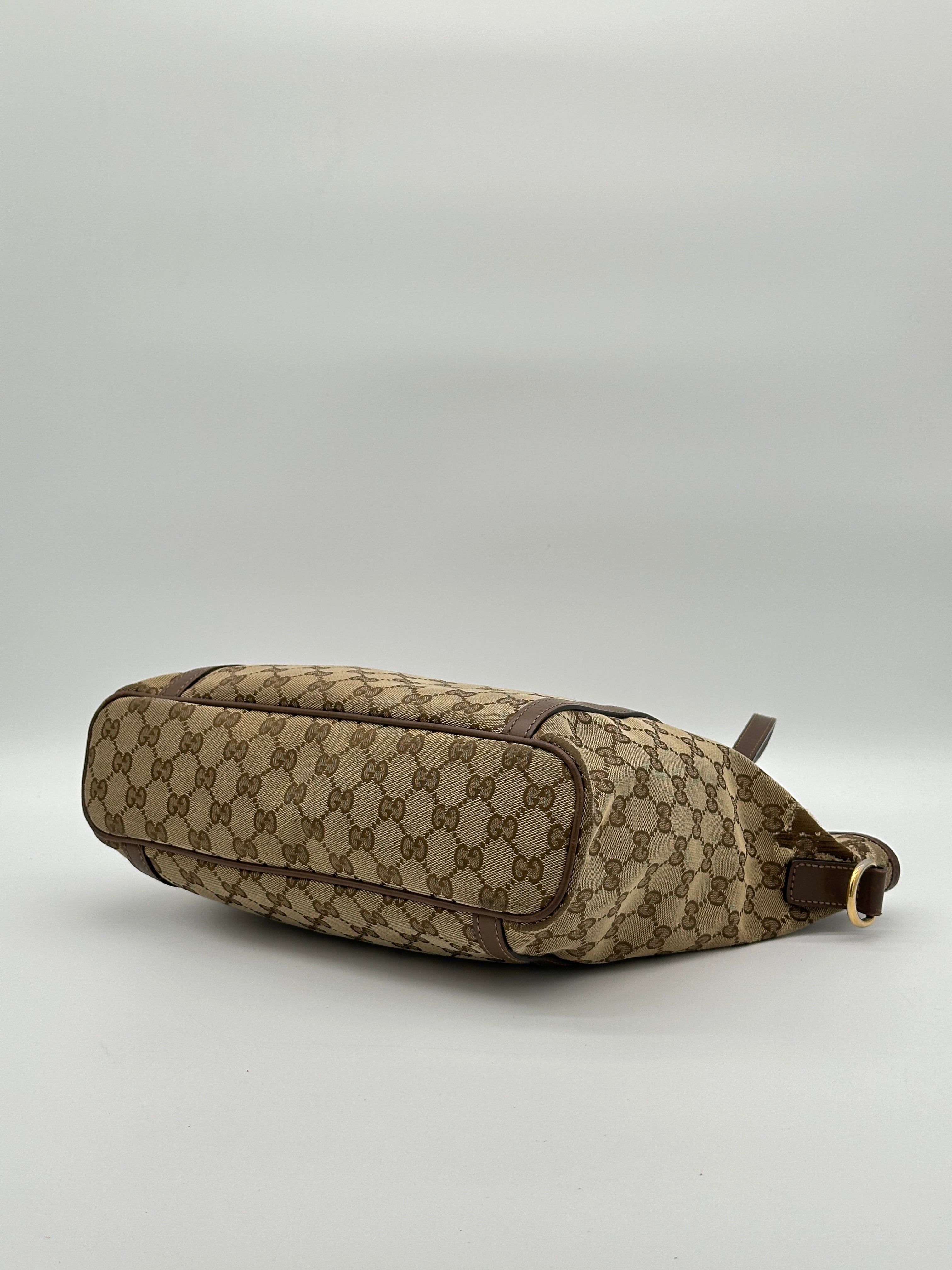 Gucci Marron Canvas