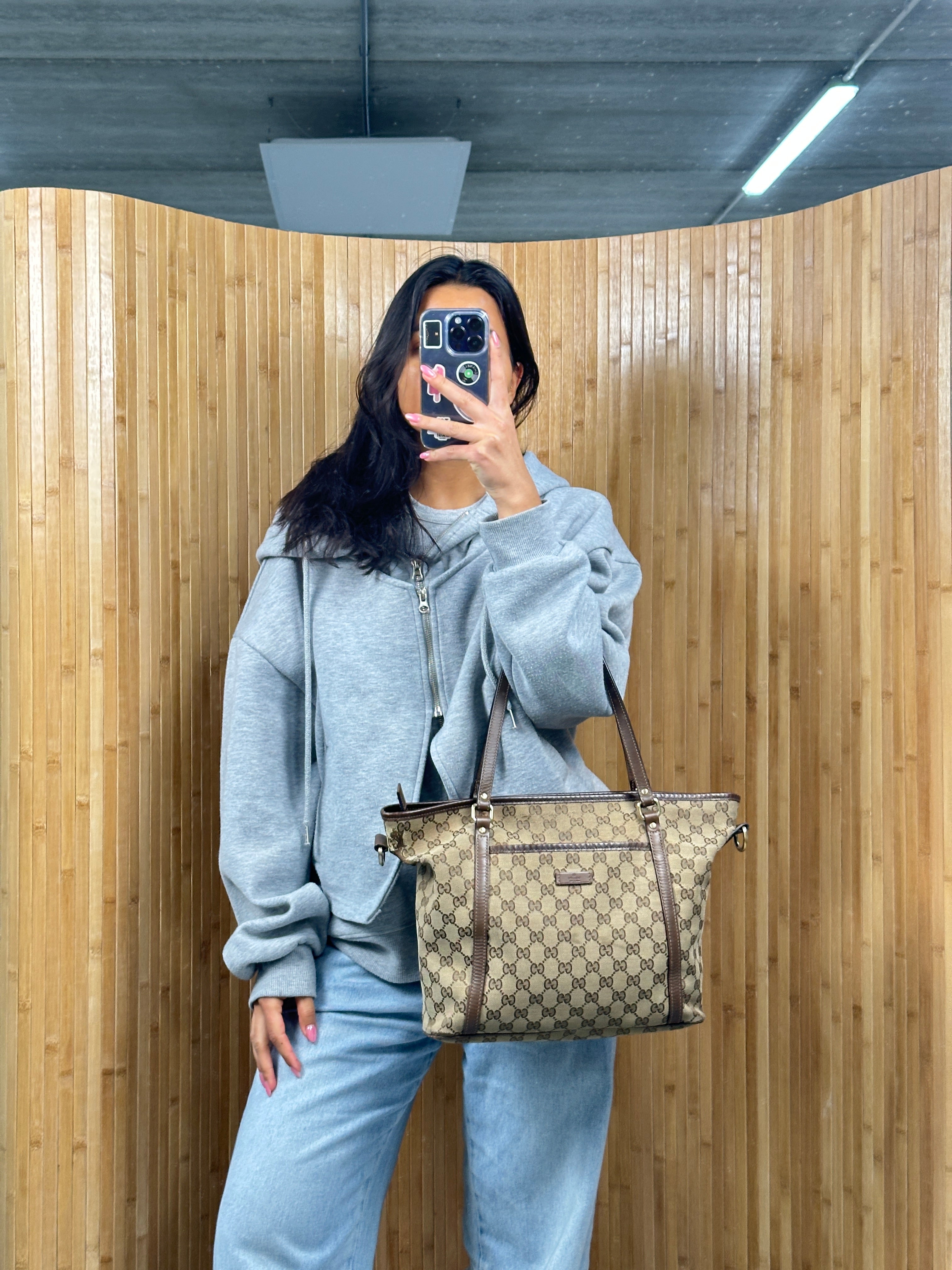 Gucci Marron Canvas