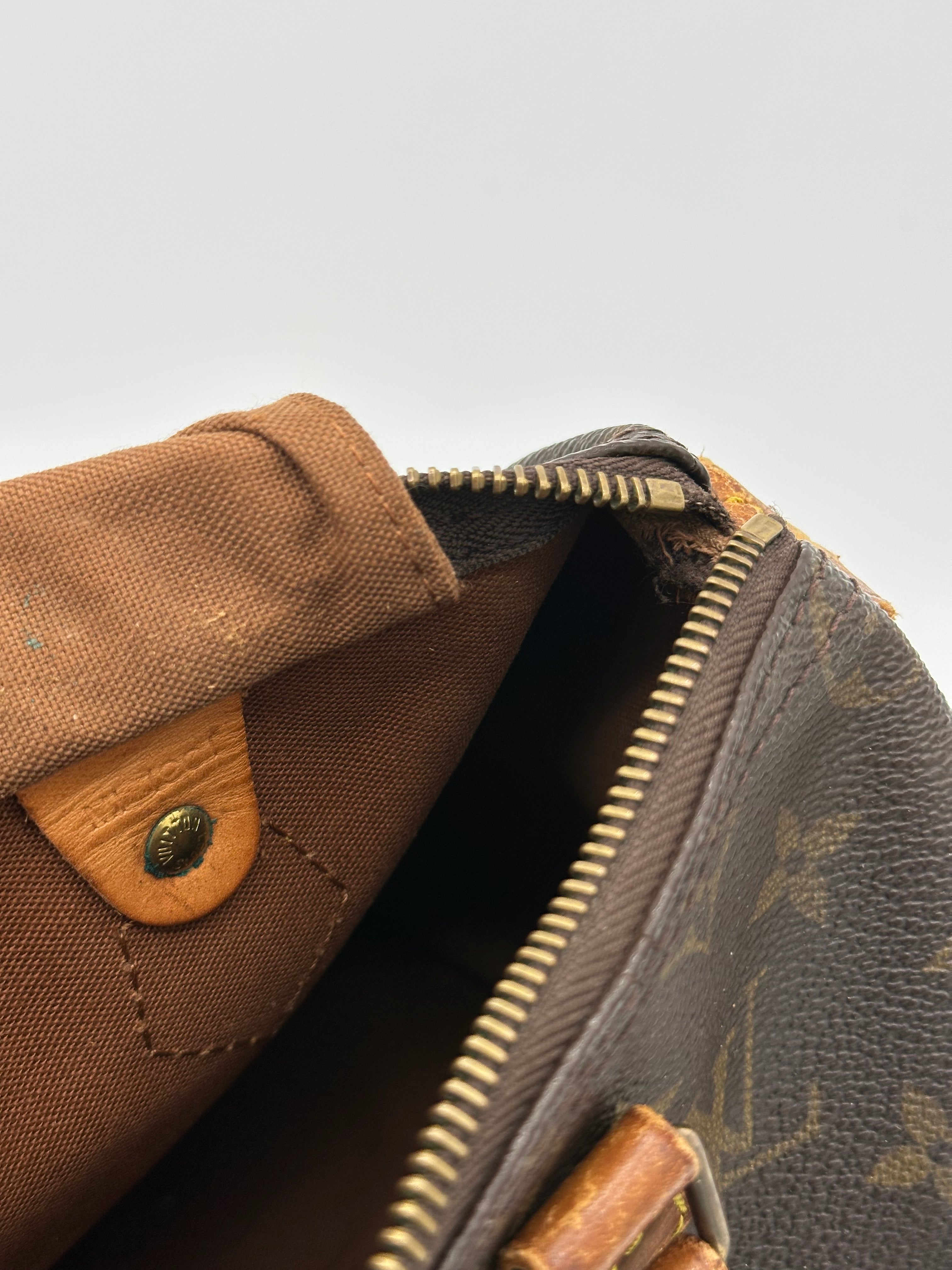 Louis Vuitton Speedy 25