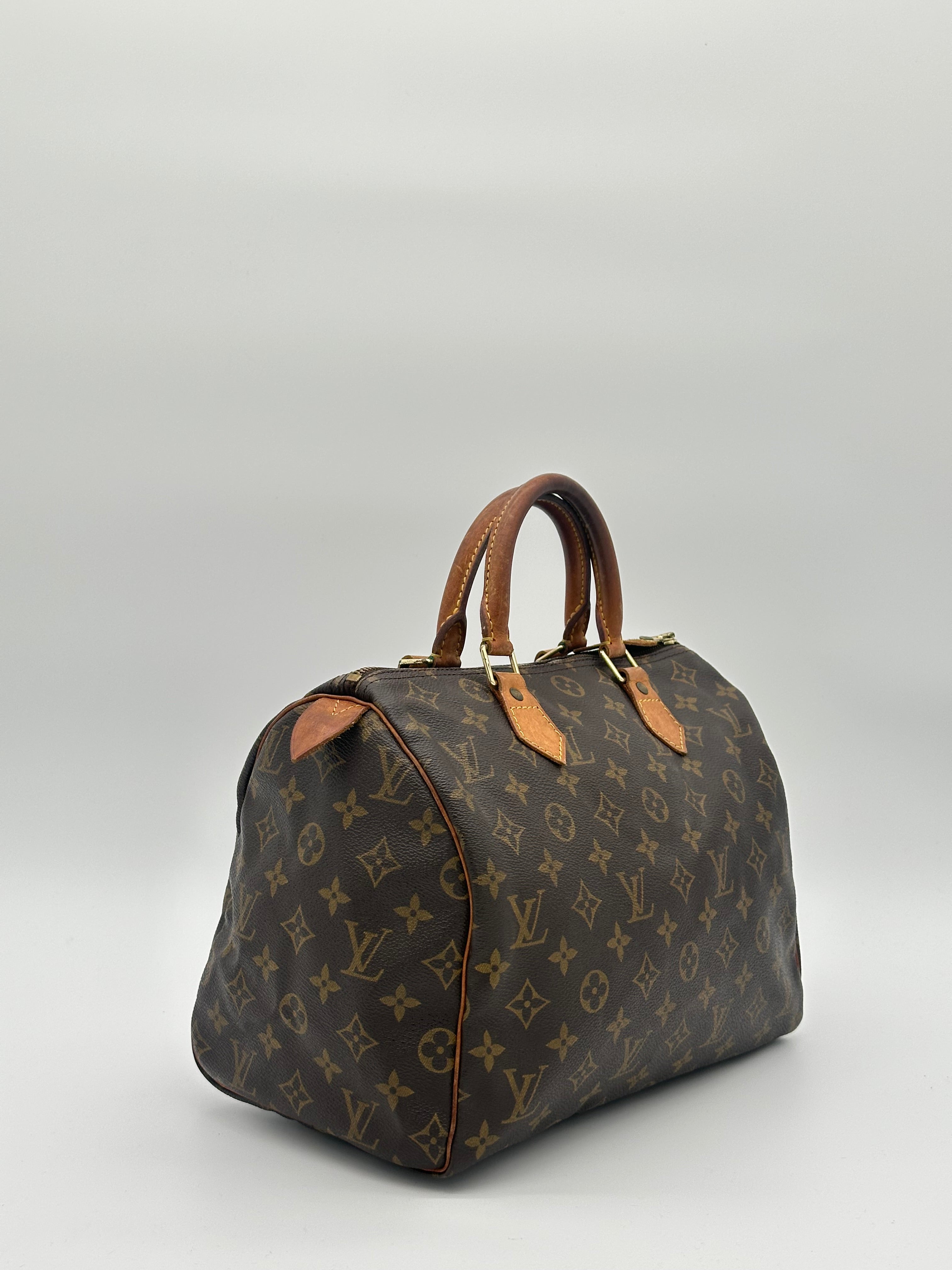 Louis Vuitton Speedy 30