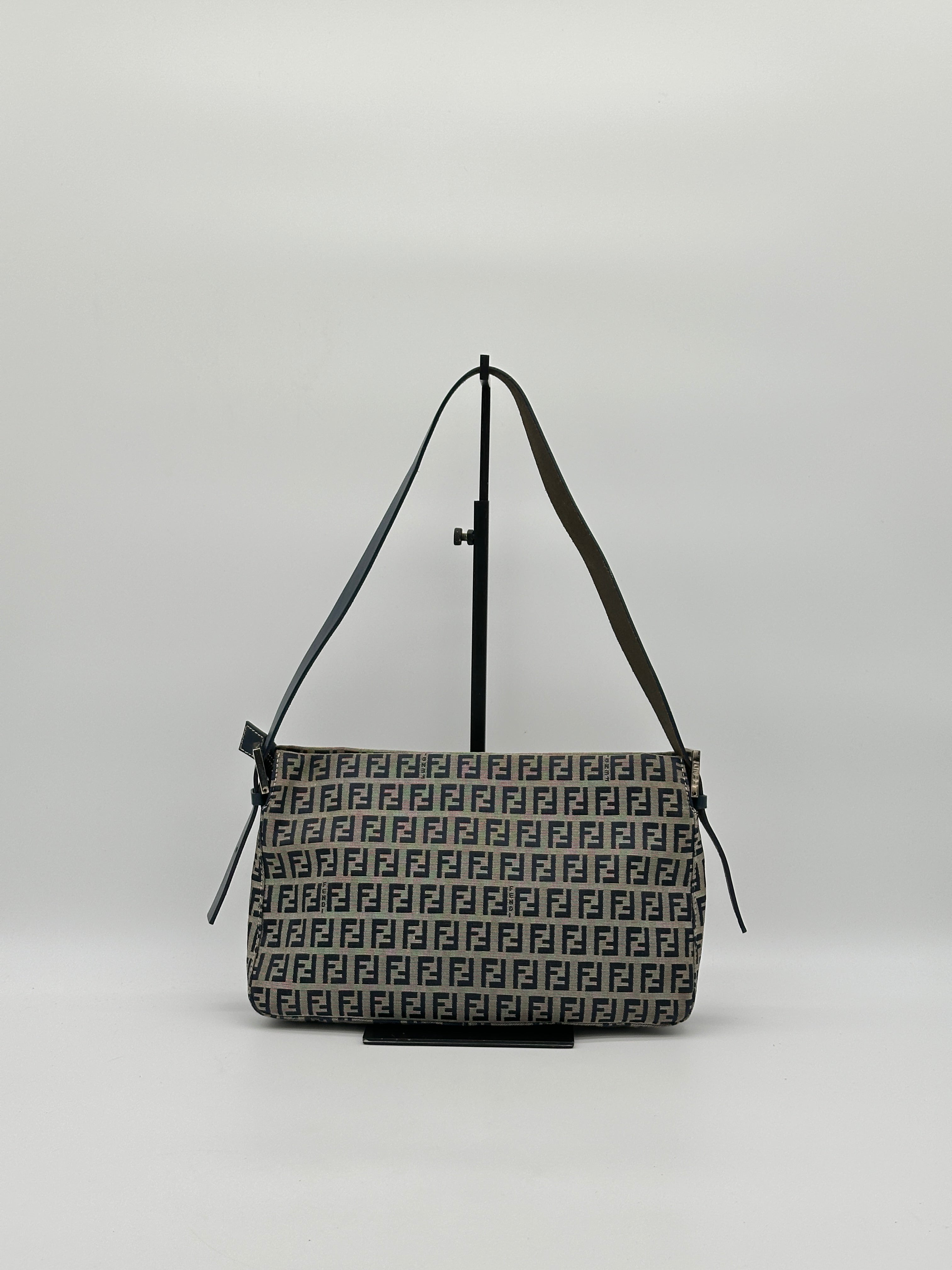 Pre-loved Fendi Zucchino Mamma Baguette | Pepper Luxury Vintage
