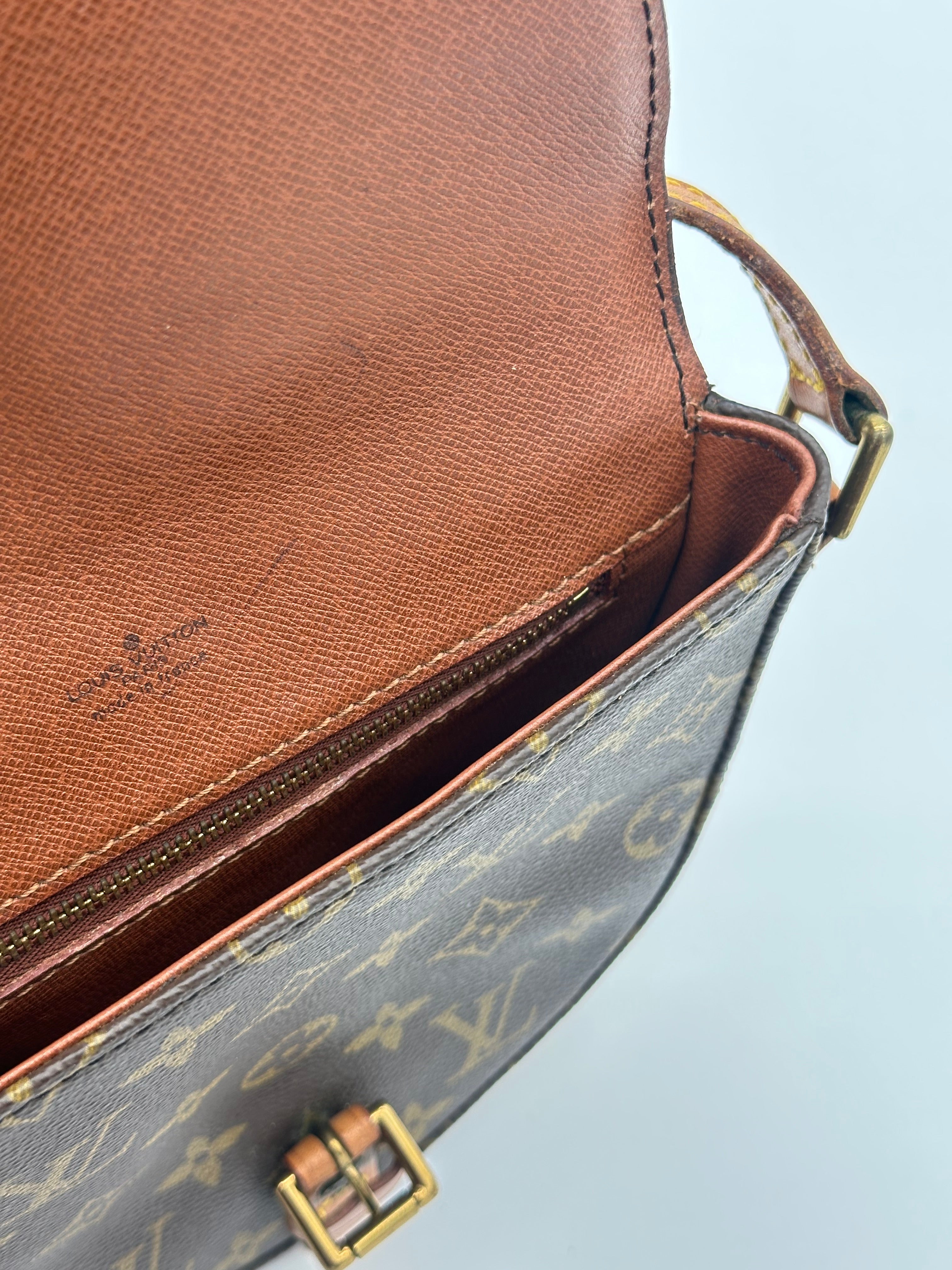 Louis Vuitton Chantilly PM