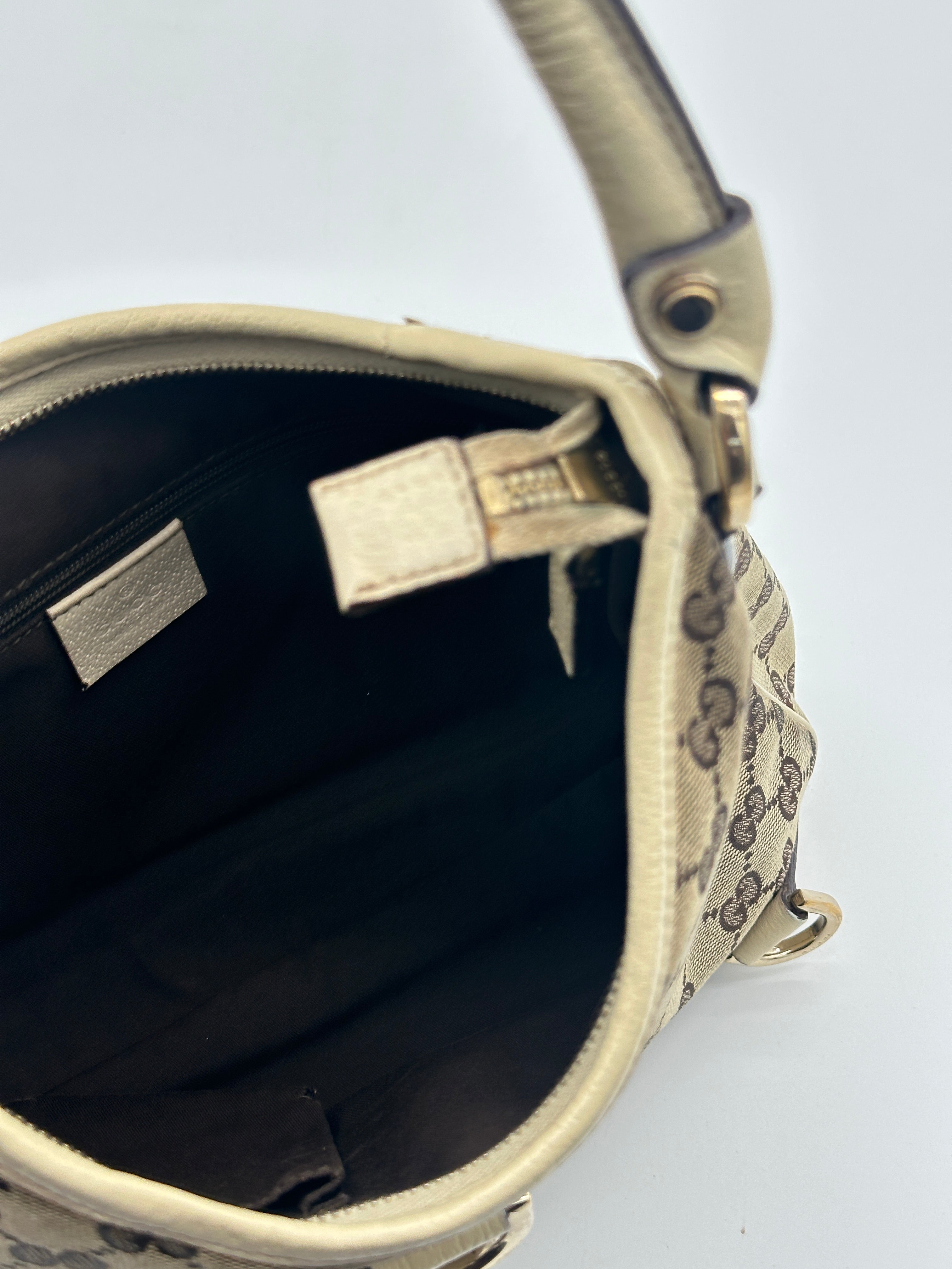 Gucci Abbey D-Ring Medium