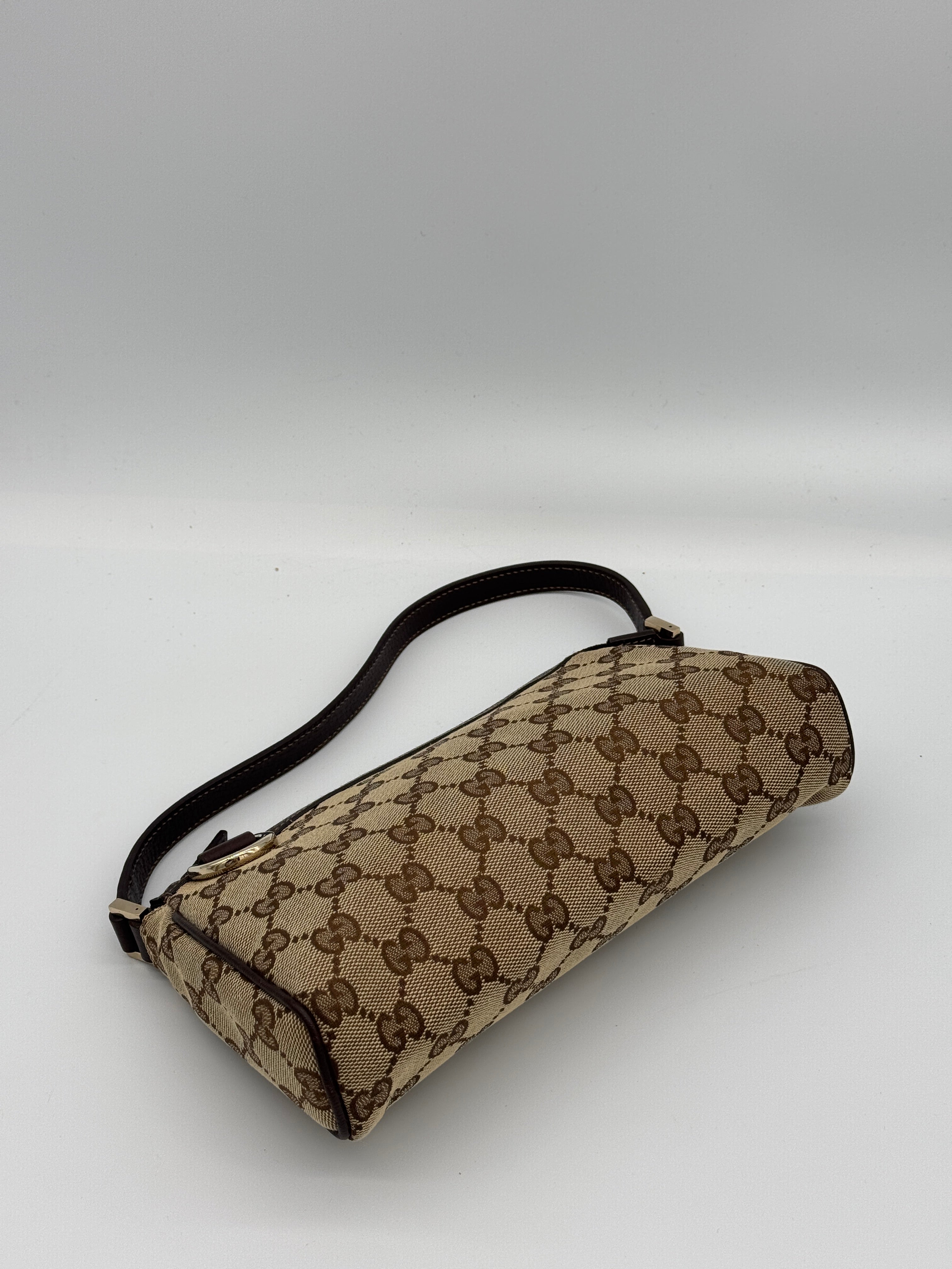 Gucci D-Ring Pochette