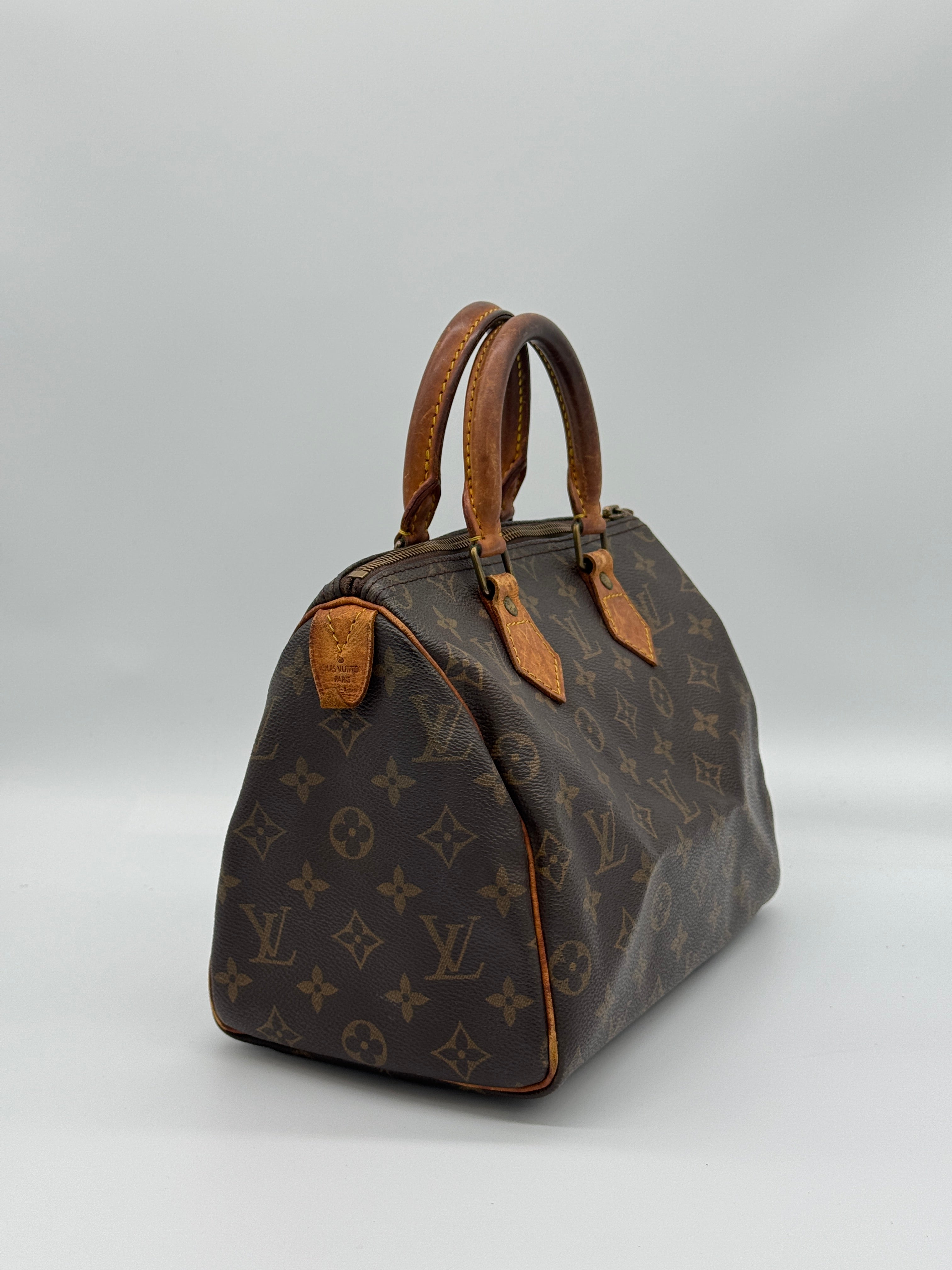 Louis Vuitton Speedy 25