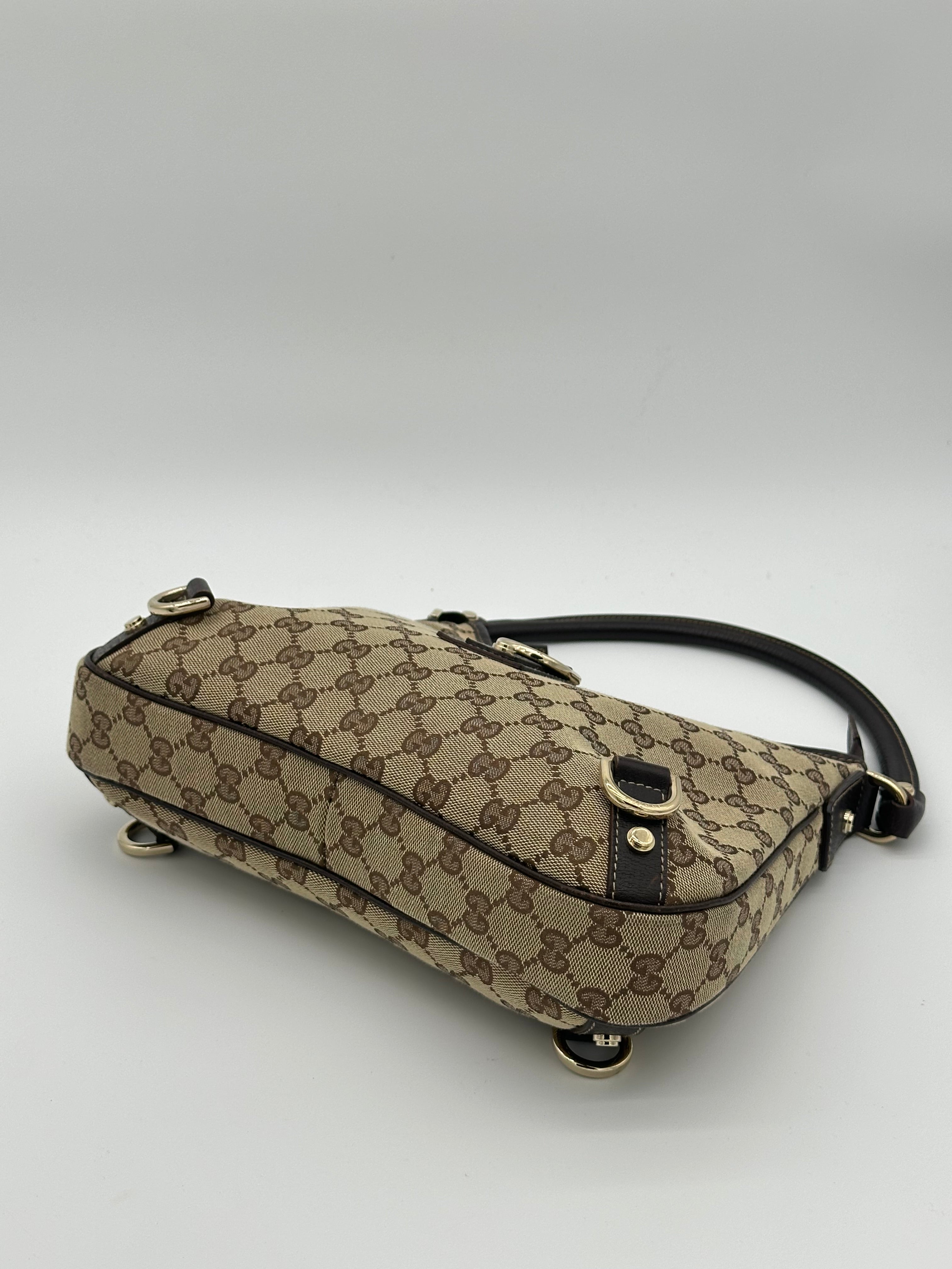 Gucci Abbey D-Ring Medium