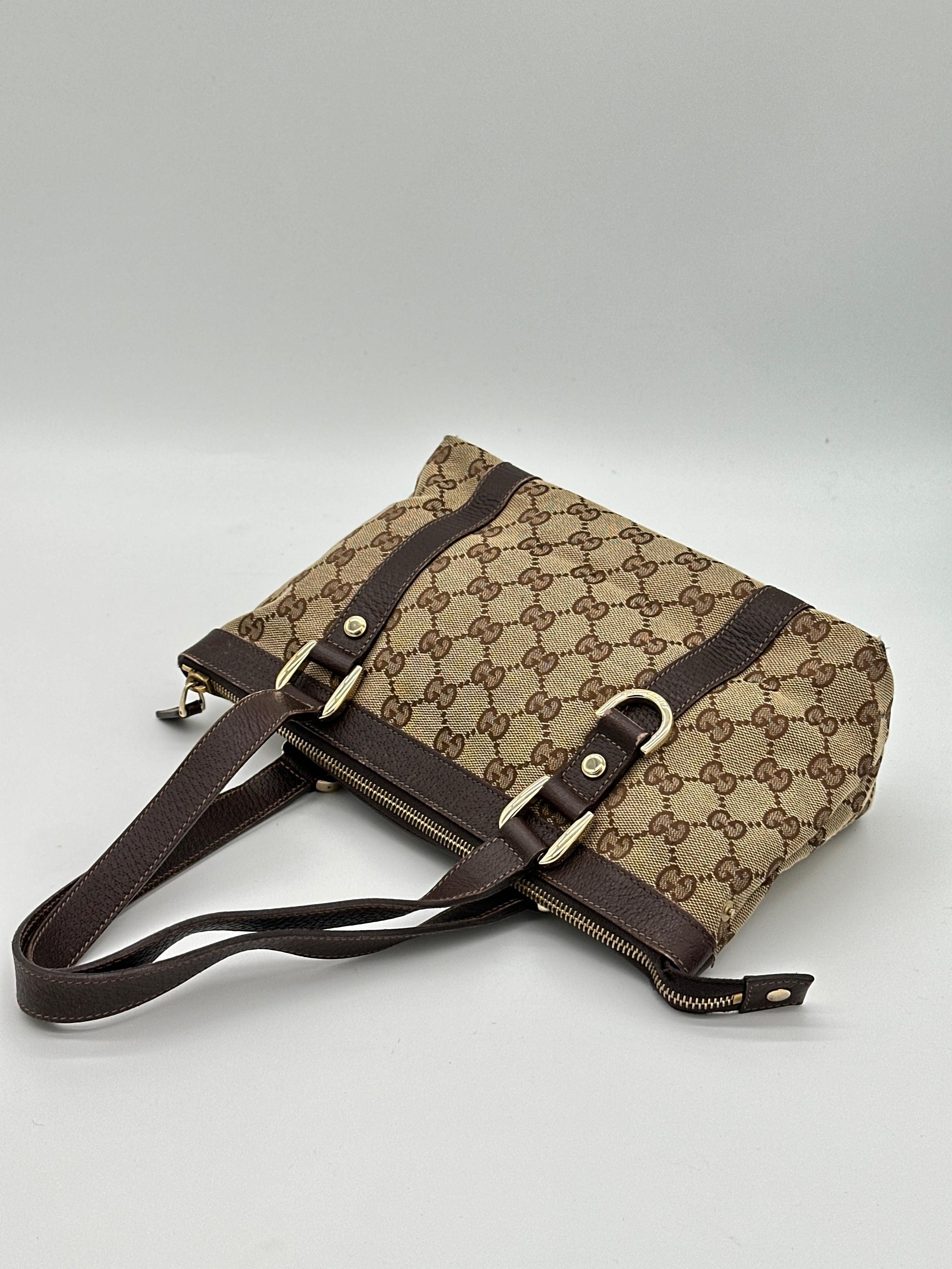 Gucci Small Abbey D-Ring